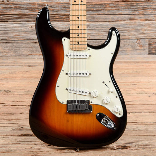 Fender American Standard Stratocaster Sunburst 2007 Electric Guitars / Solid Body