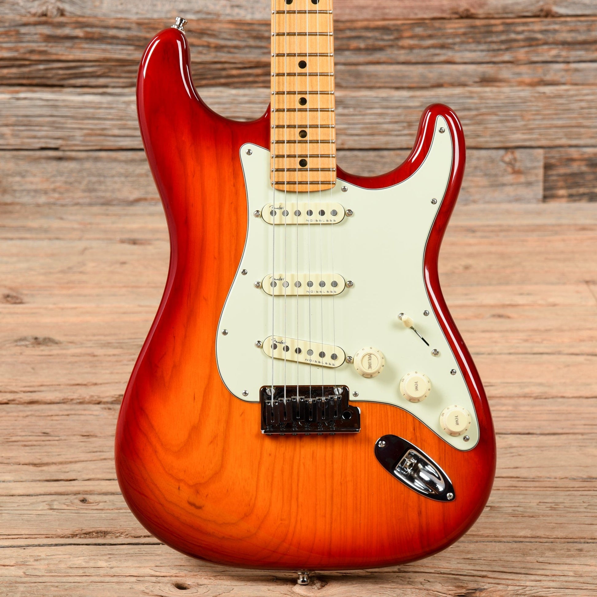 Fender American Ultra Stratocaster Plasma Red Burst 2019 Electric Guitars / Solid Body