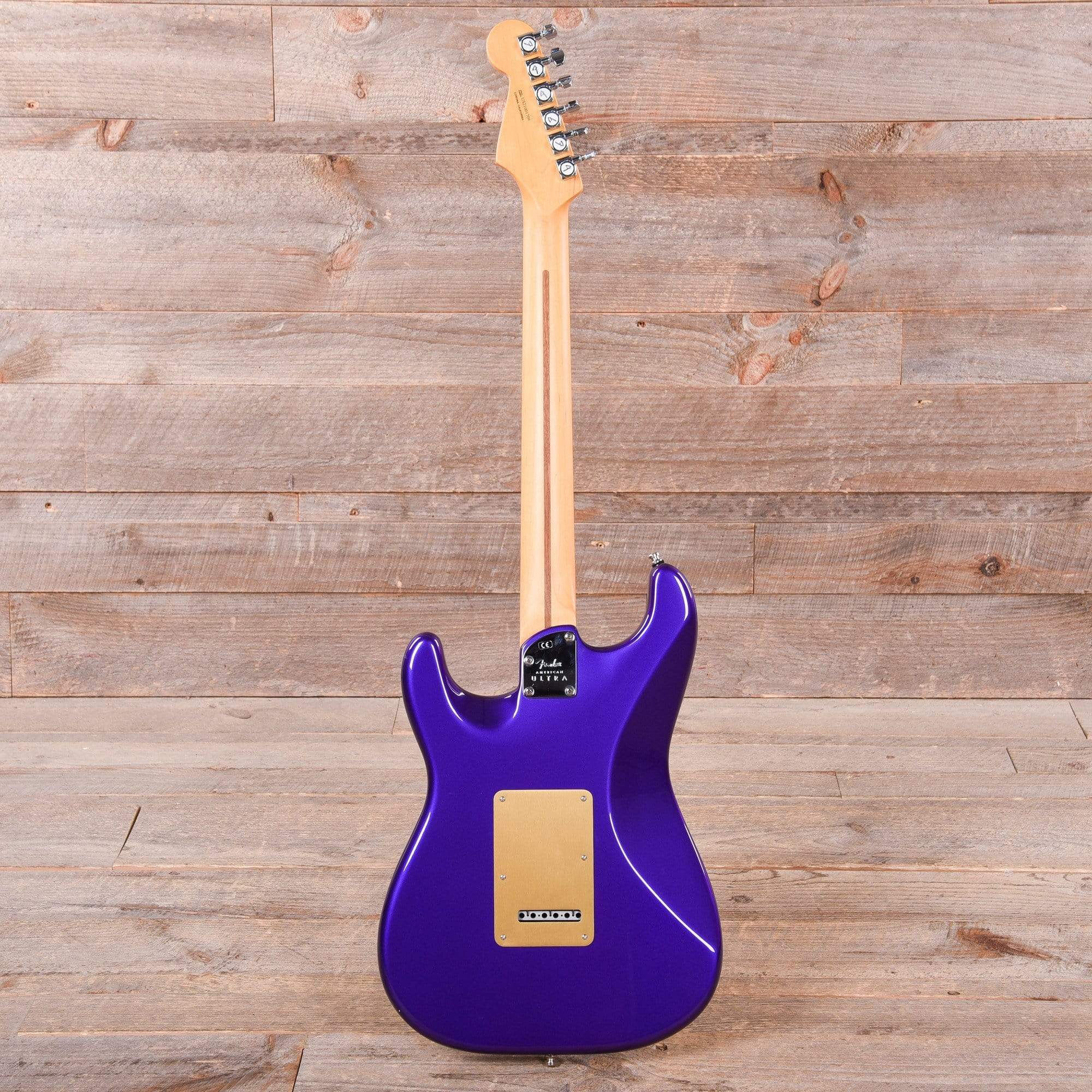 Fender American Ultra Stratocaster Plum Metallic w/Ebony Fingerboard & Anodized Gold Pickguard Electric Guitars / Solid Body