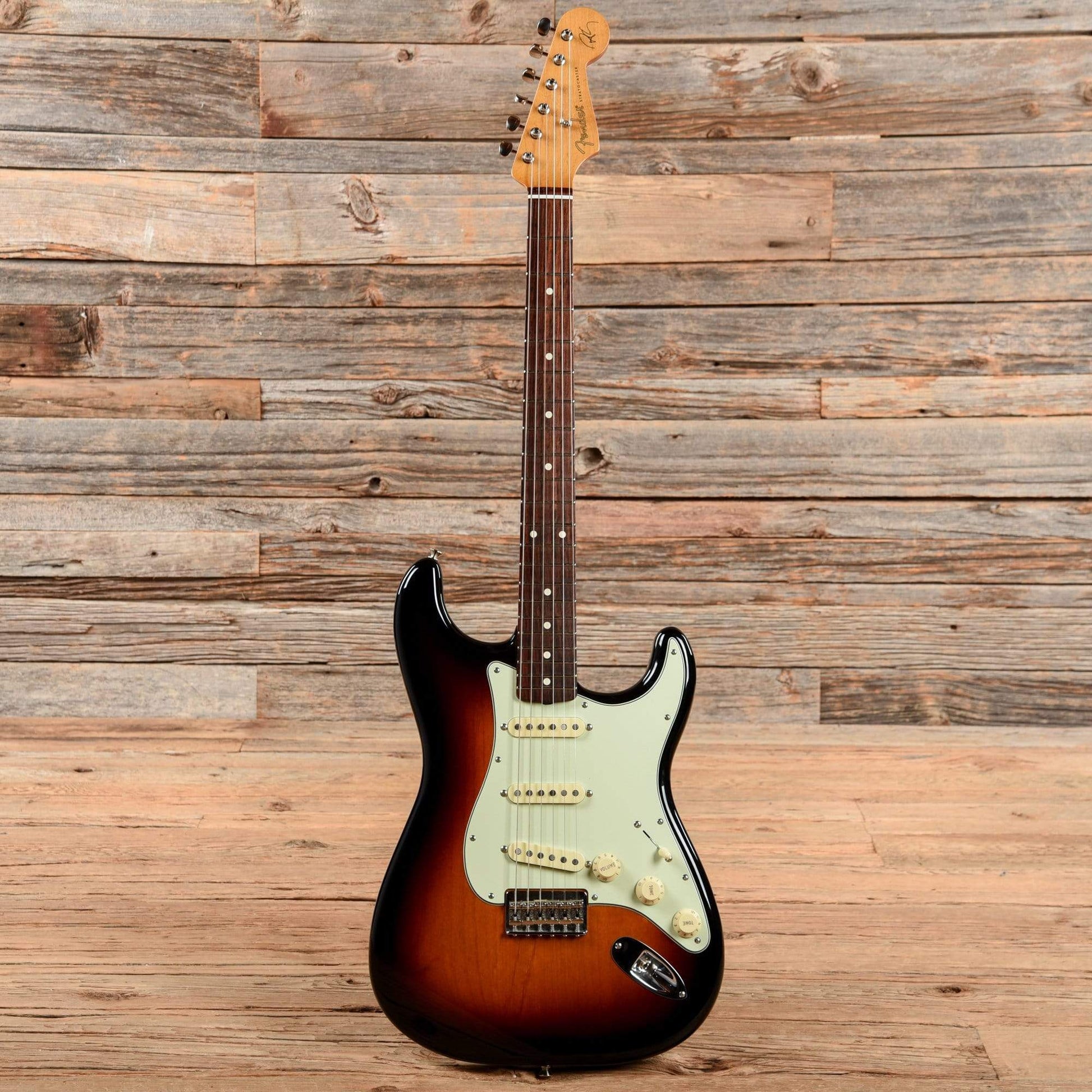 Fender Artist Robert Cray Signature Stratocaster Sunburst 2018 Electric Guitars / Solid Body