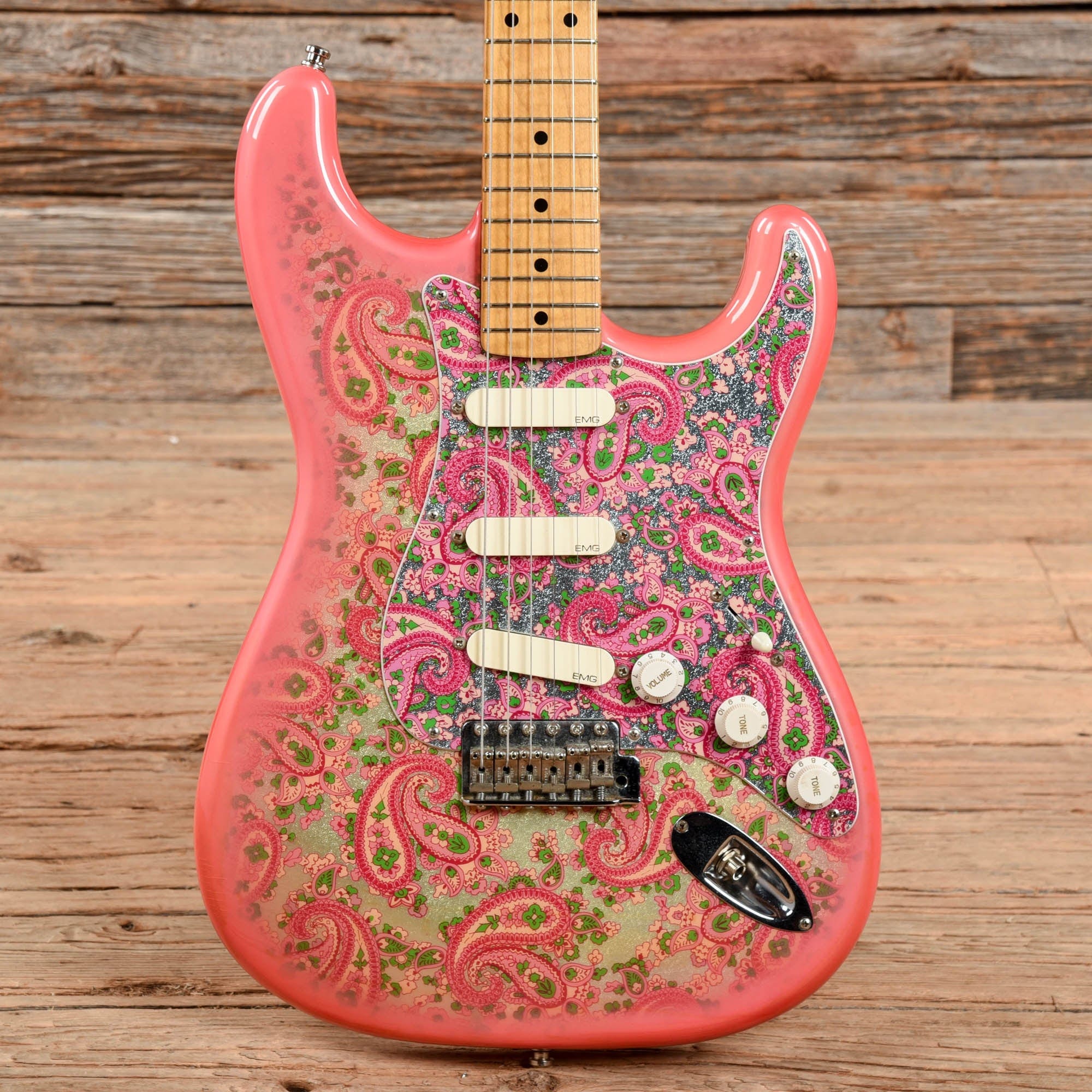Fender CIJ Stratocaster Pink Paisley – Chicago Music Exchange