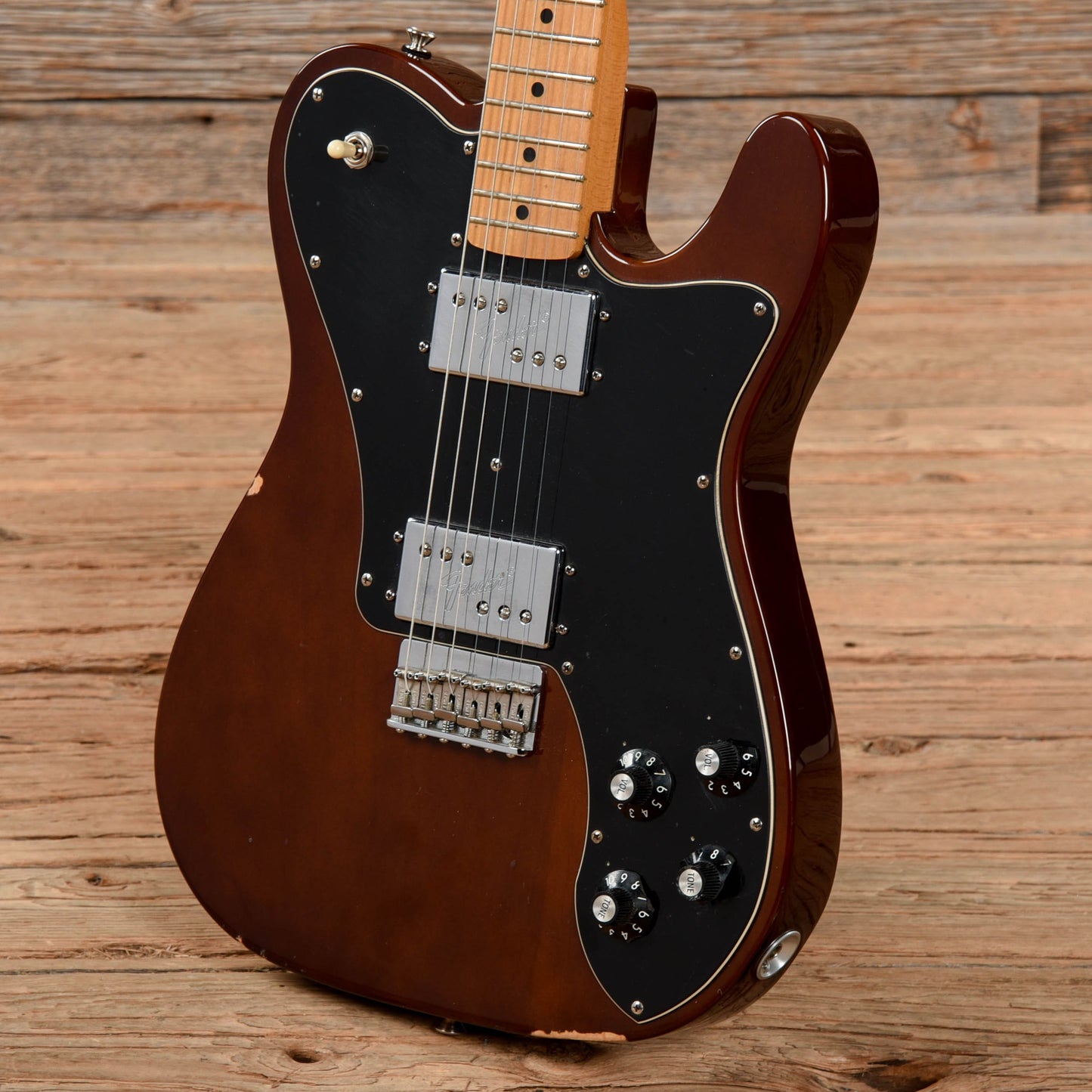 Fender Classic Series '72 Telecaster Deluxe Walnut 2004 Electric Guitars / Solid Body