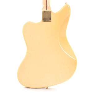 fender-electric-guitars-solid- 