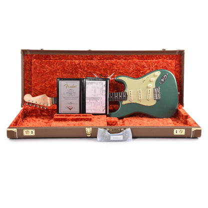 Fender Custom Shop 1960 Stratocaster "Chicago Special" Journeyman Aged Sherwood Green Electric Guitars / Solid Body