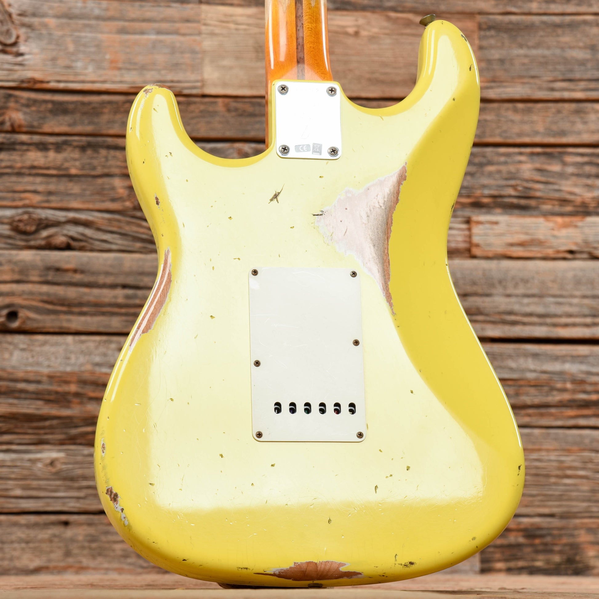 Fender Custom Shop '69 Stratocaster Heavy Relic w/ Reverse Headstock Yellow Heavy Relic 2016 Electric Guitars / Solid Body