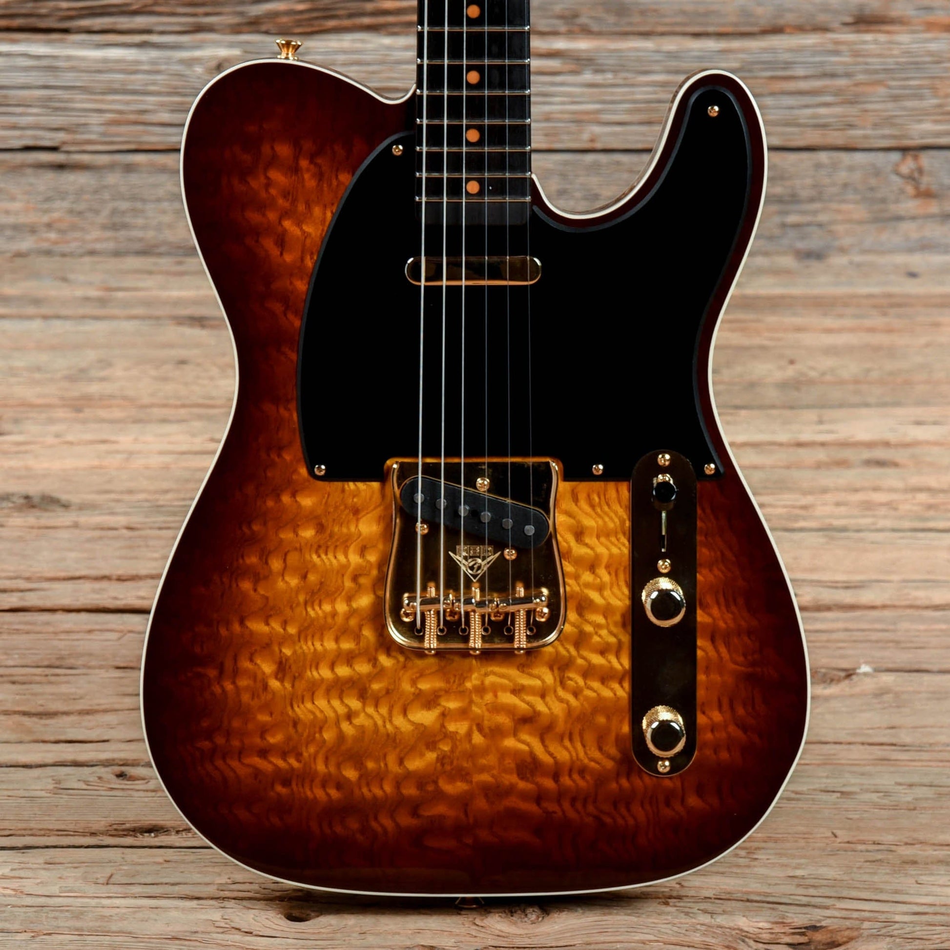 Fender Custom Shop Artisan Tamo Ash Telecaster Sunburst 2018 Electric Guitars / Solid Body