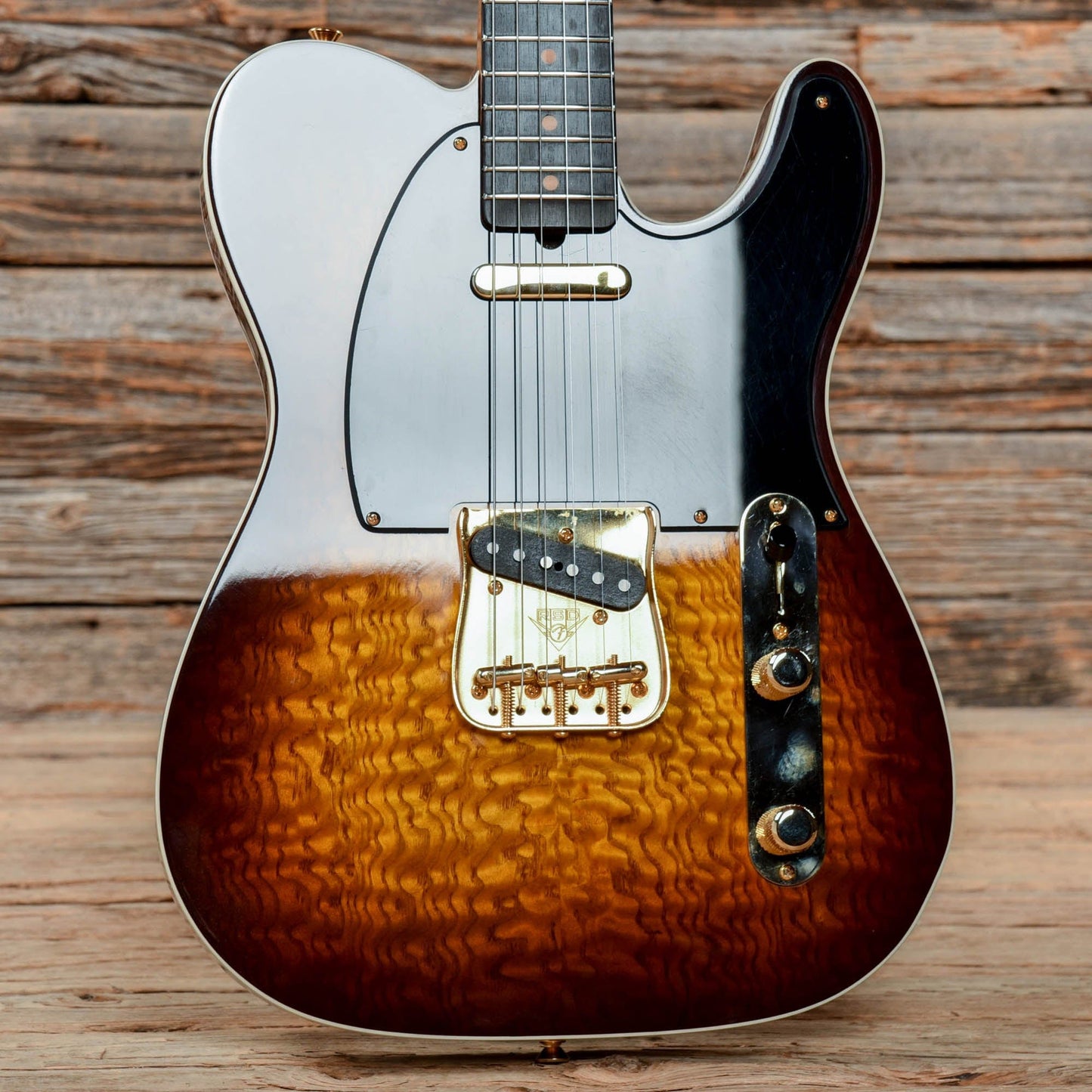 Fender Custom Shop Artisan Tamo Ash Telecaster Sunburst 2018 Electric Guitars / Solid Body