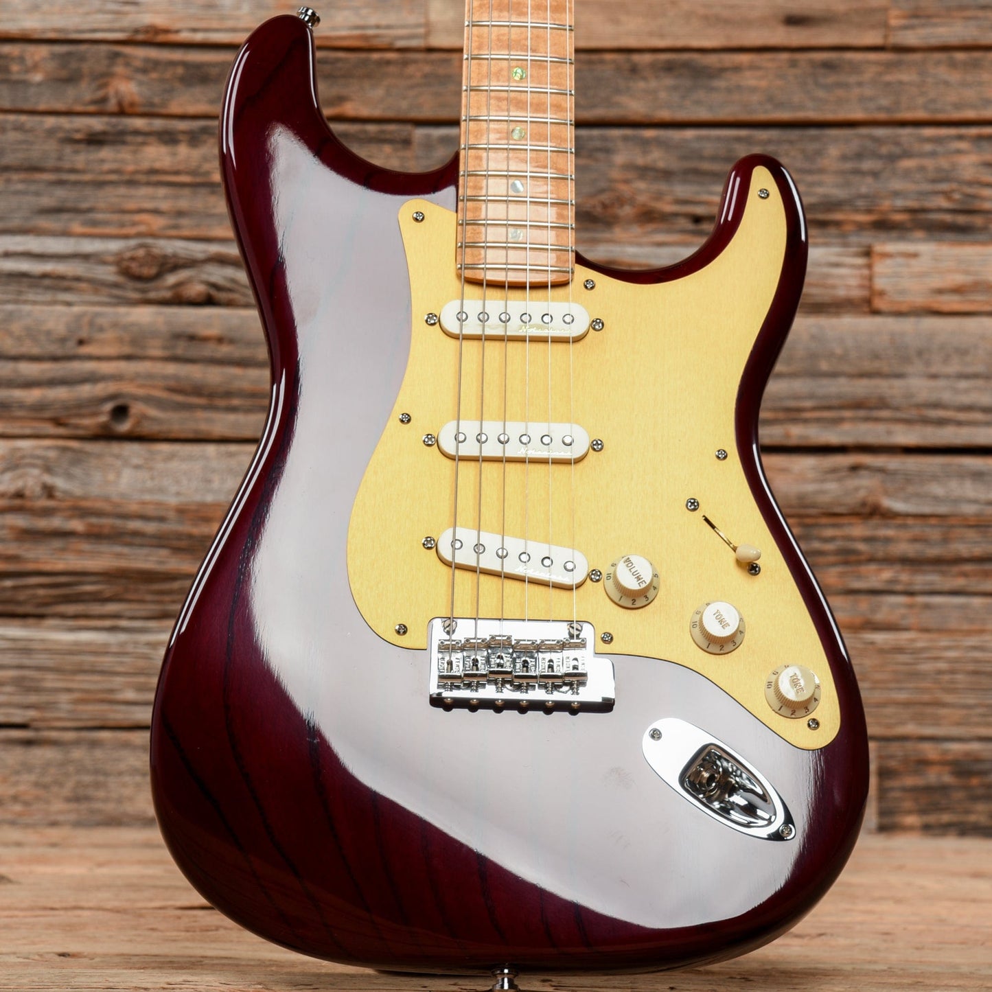 Fender Custom Shop Classic Player Stratocaster V-Neck Bing Cherry Transparent 2006 Electric Guitars / Solid Body