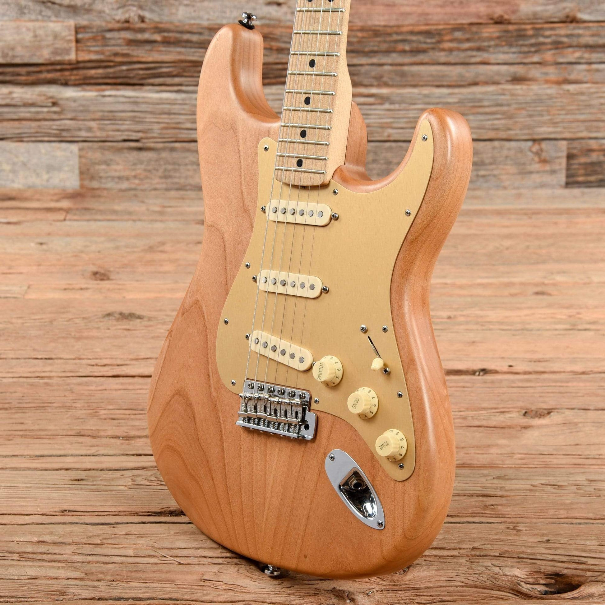 Fender Custom Shop Custom Stratocaster Satin Natural 2007 Electric Guitars / Solid Body