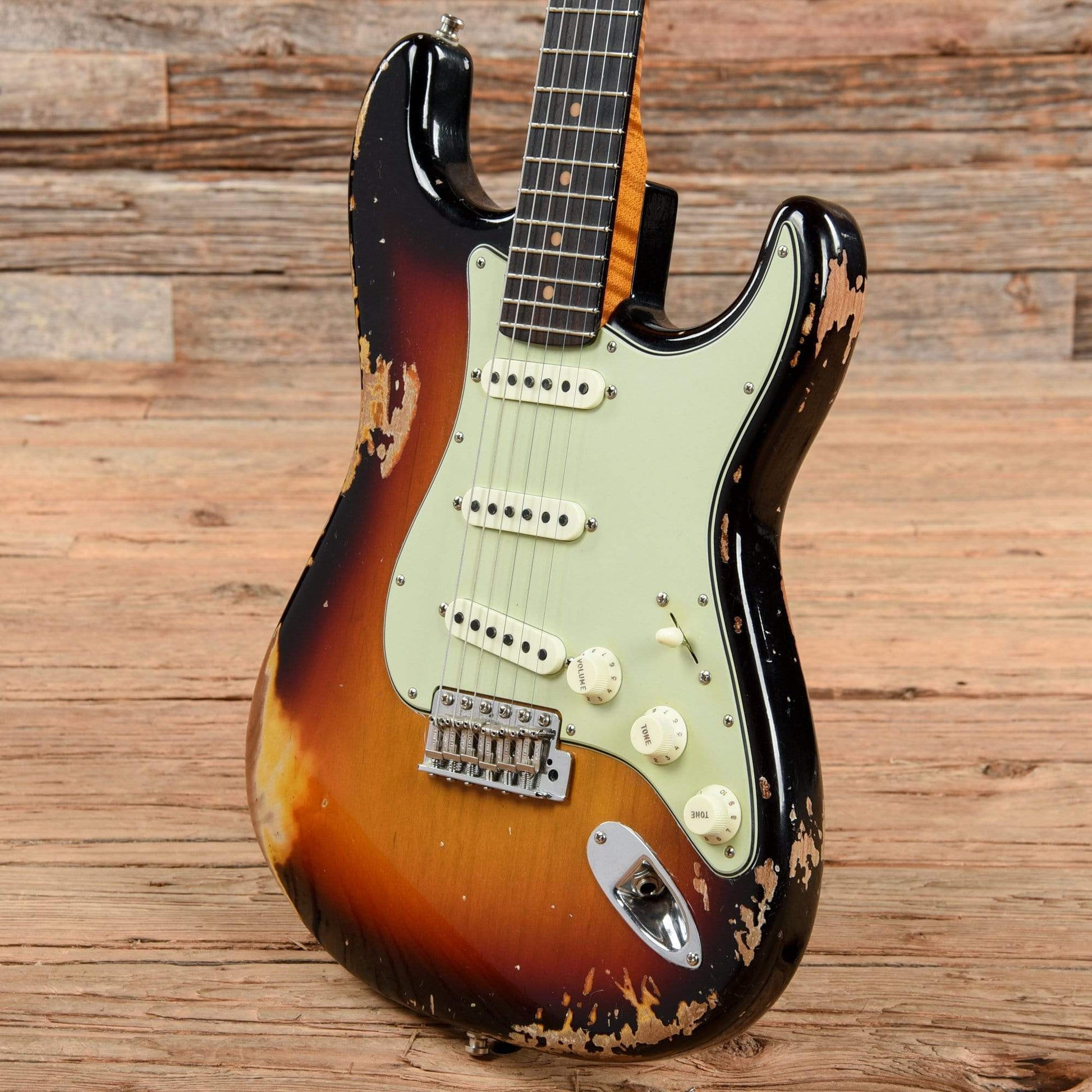 Fender Custom Shop Dealer Select Stratocaster Sunburst 2019 Electric Guitars / Solid Body