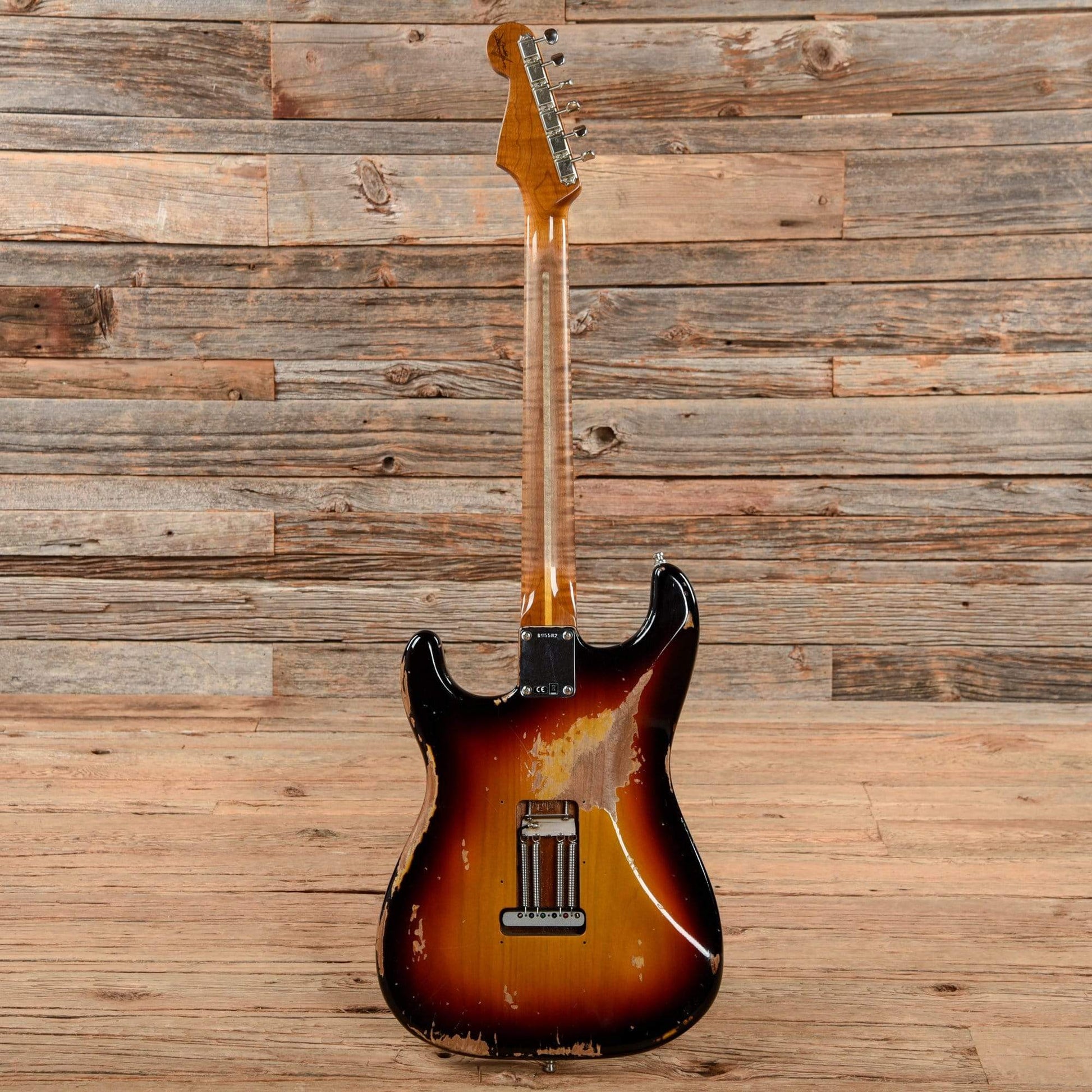 Fender Custom Shop Dealer Select Stratocaster Sunburst 2019 Electric Guitars / Solid Body