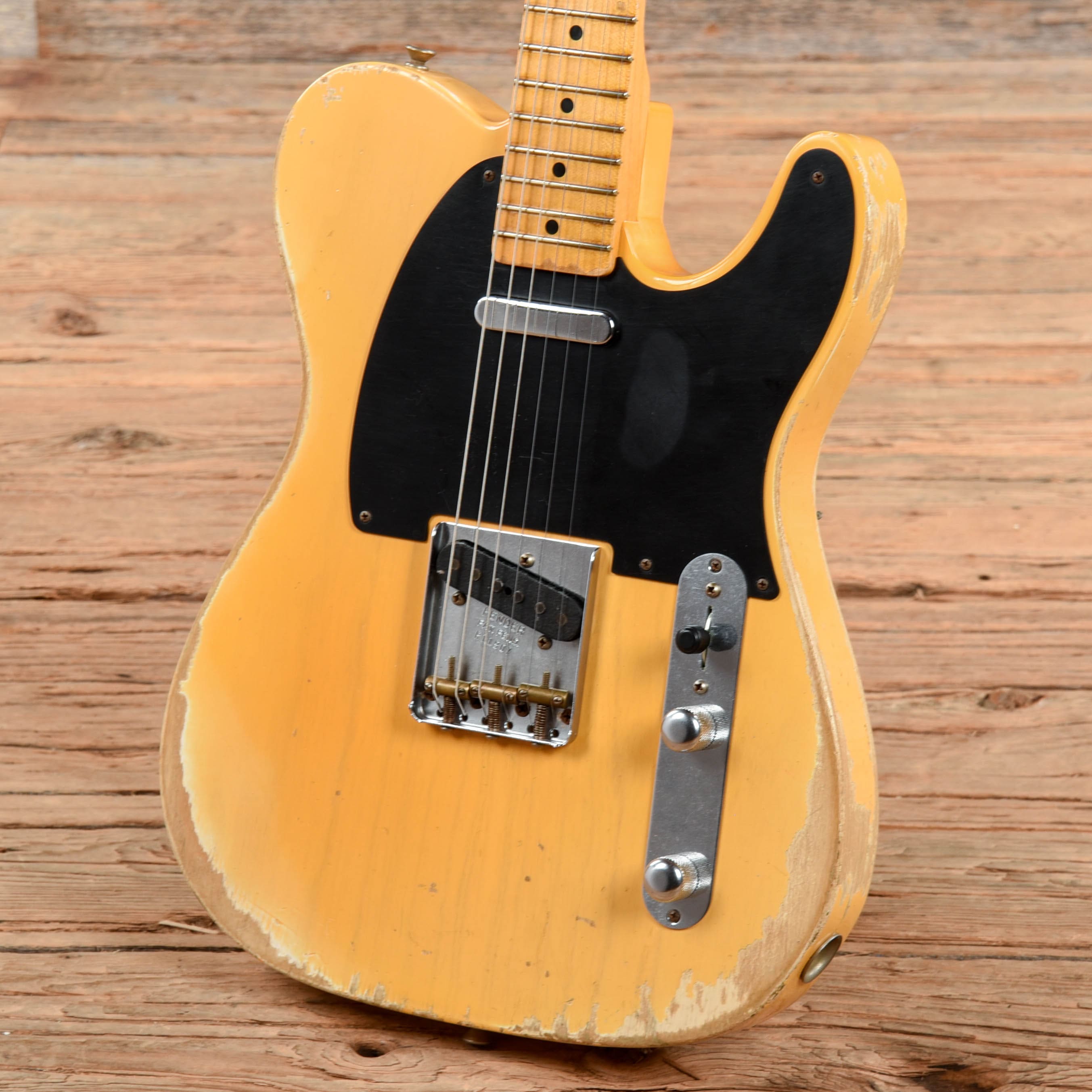 Fender Custom Shop WW10 '52' Telecaster Relic Sunburst Electric Guitars / Solid Body