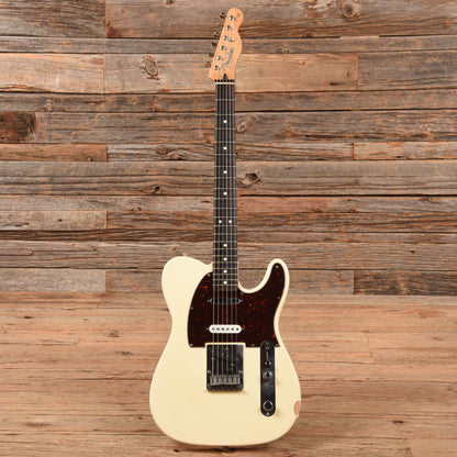 Fender Deluxe Nashville Telecaster White Electric Guitars / Solid Body