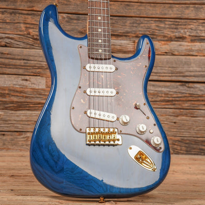 Fender Deluxe Players Stratocaster Sapphire Blue Transparent 2006 Electric Guitars / Solid Body