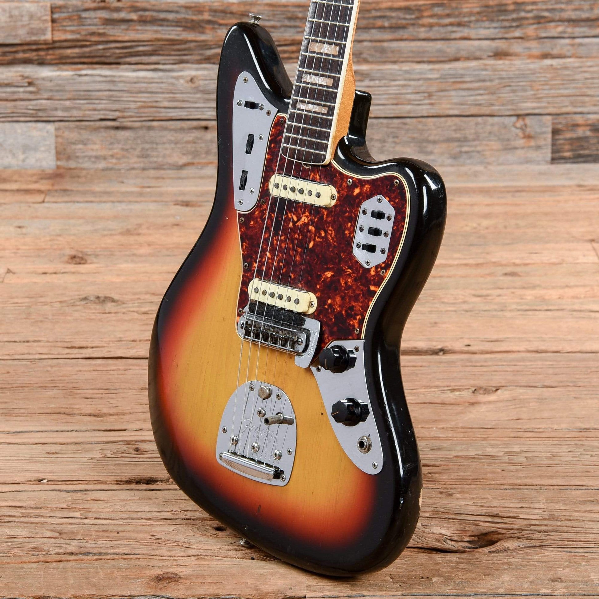 Fender Jaguar Sunburst 1966 Electric Guitars / Solid Body