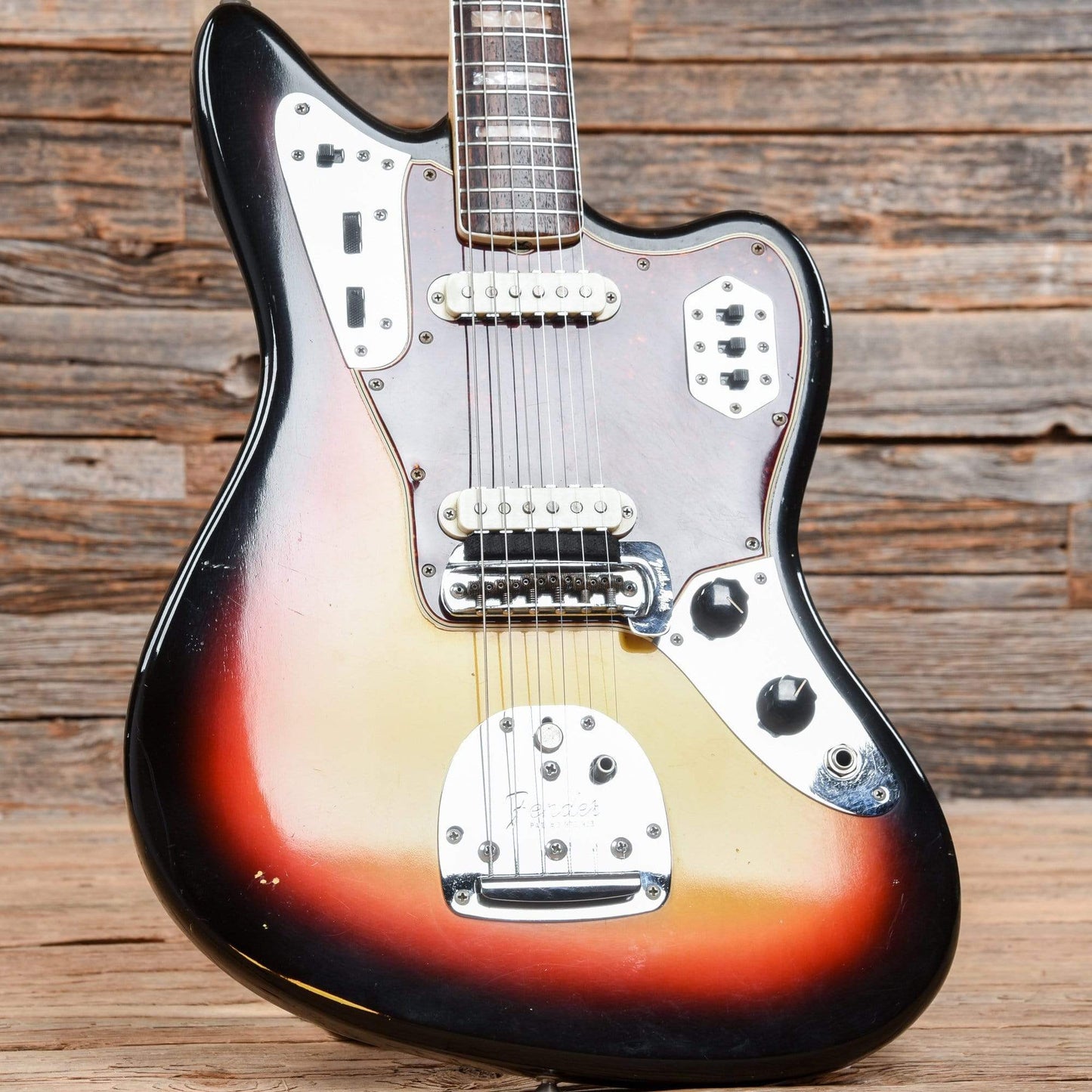 Fender Jaguar Sunburst 1966 Electric Guitars / Solid Body