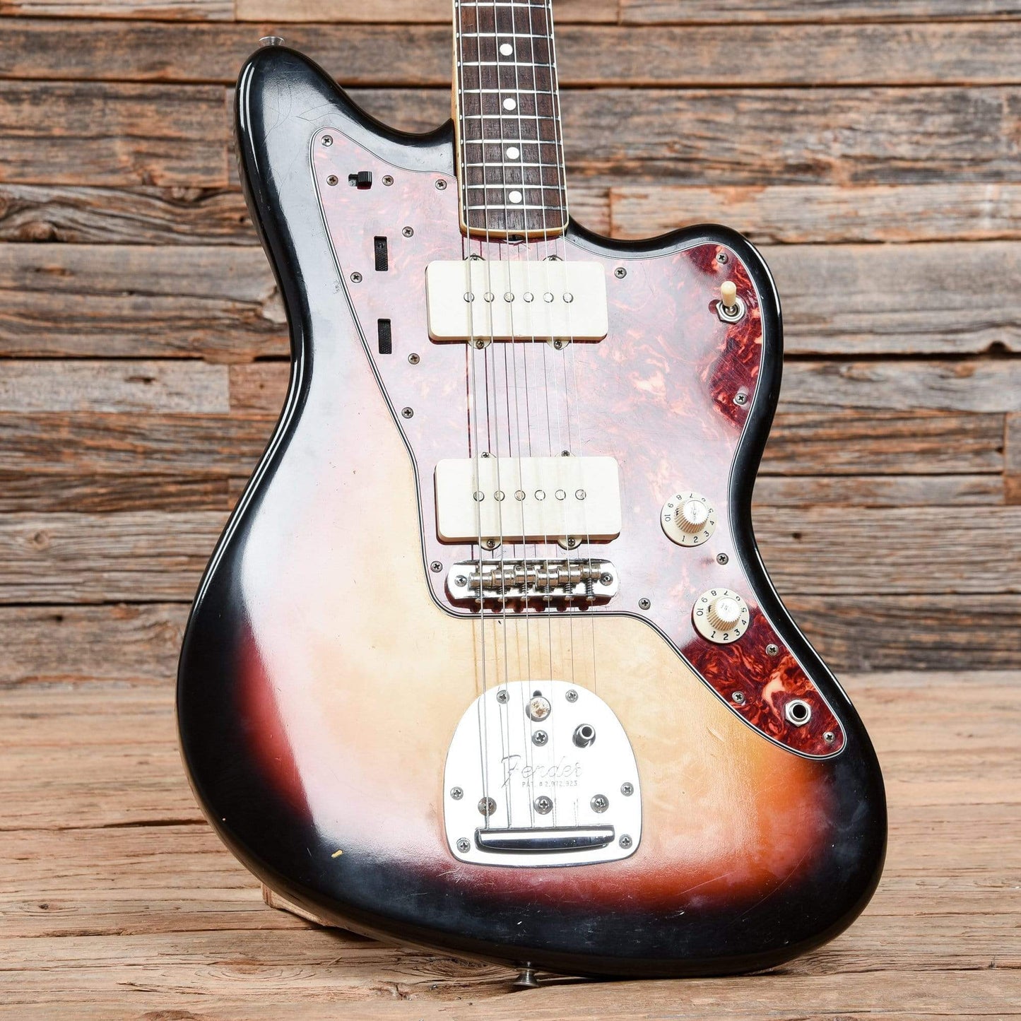 Fender Jazzmaster Sunburst 1966 Electric Guitars / Solid Body