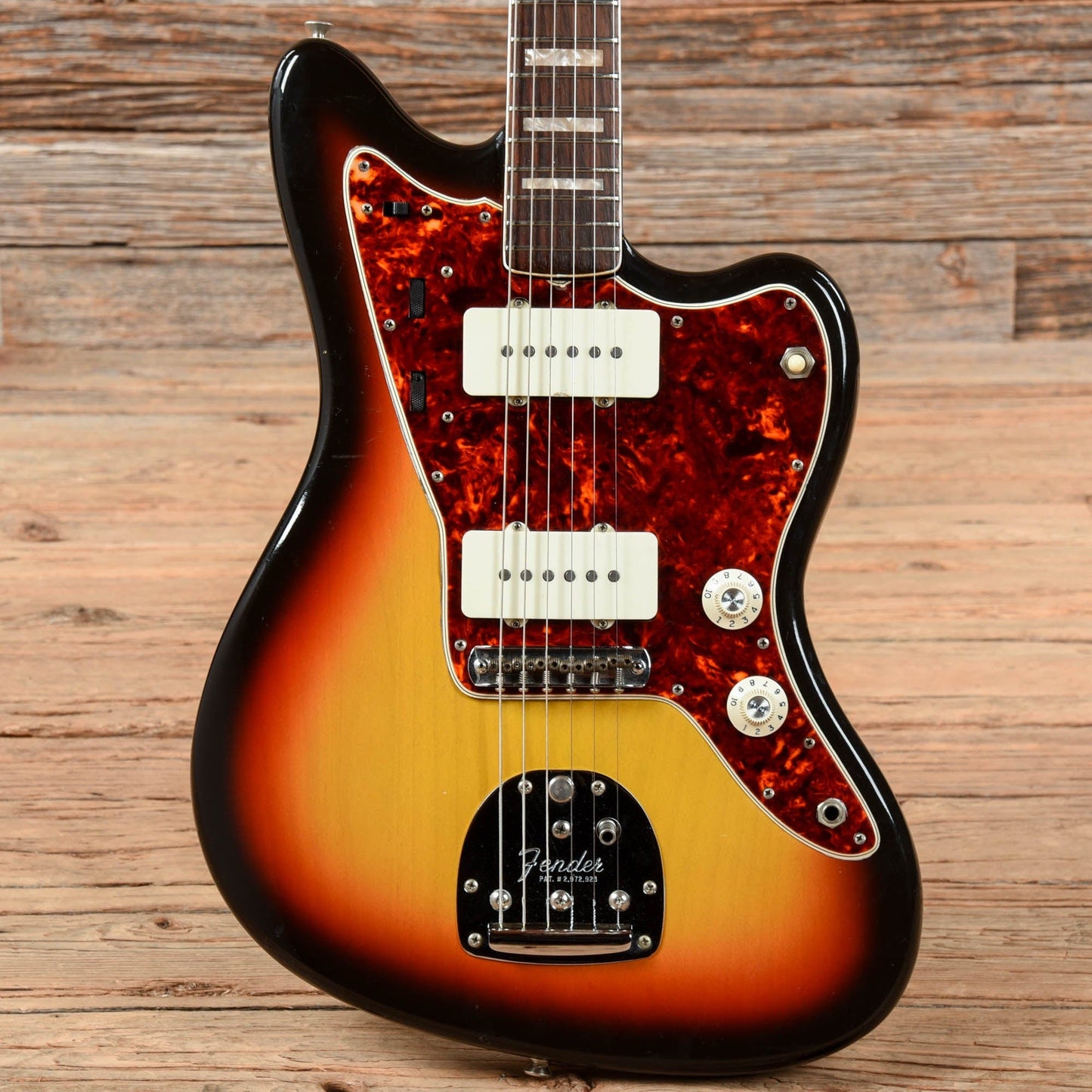 Fender Jazzmaster Sunburst 1966 Electric Guitars / Solid Body