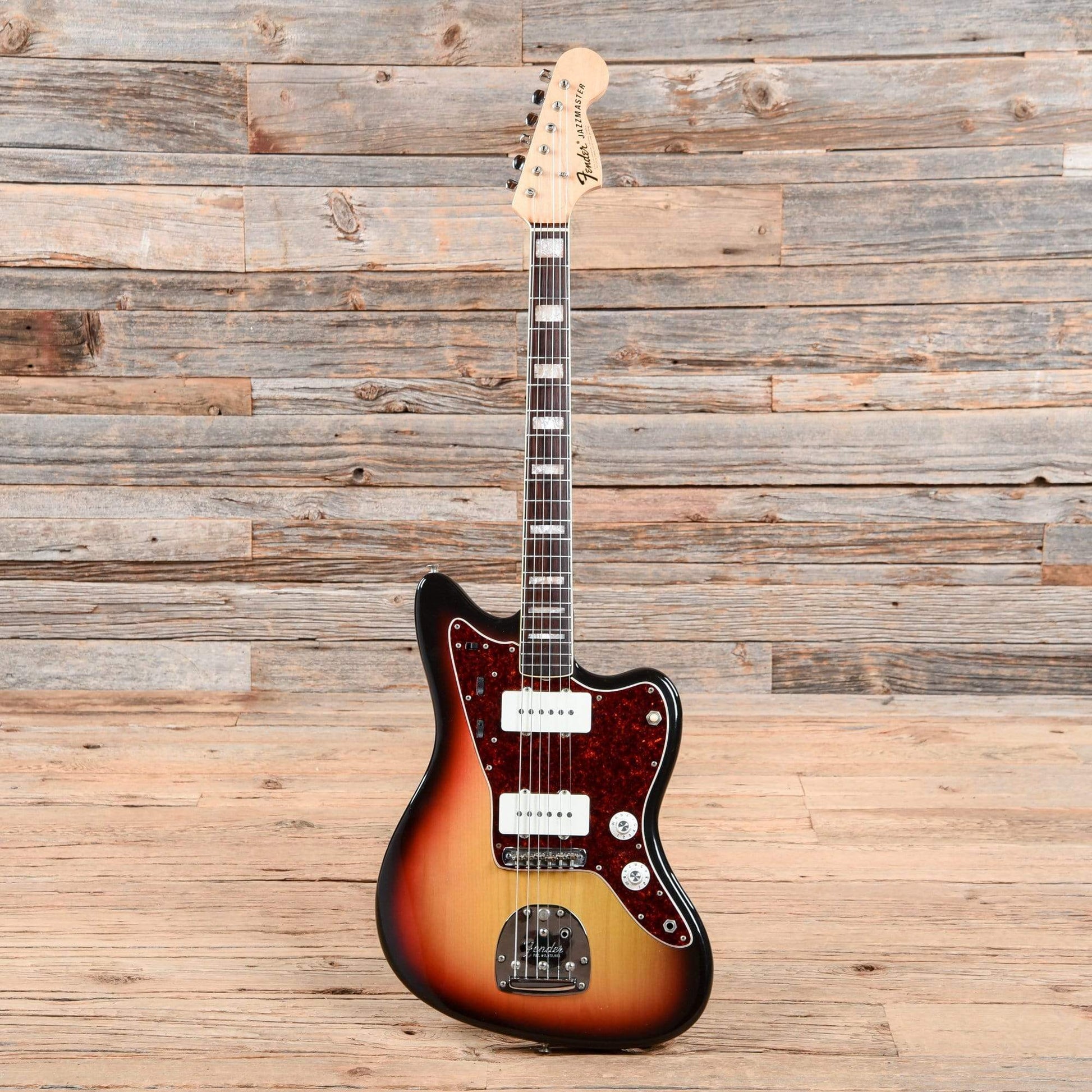 Fender Jazzmaster Sunburst 1969 Electric Guitars / Solid Body