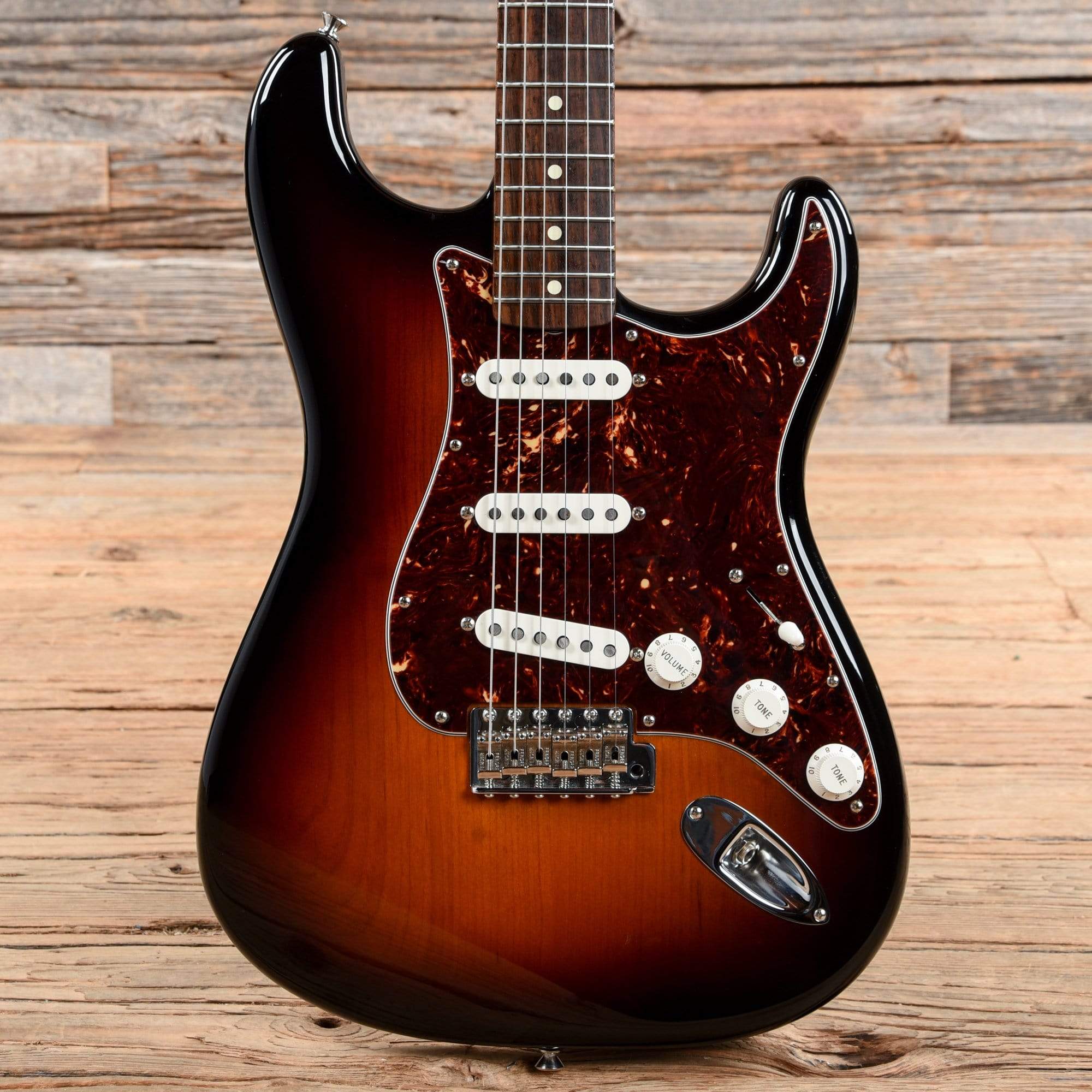 Fender John Mayer Stratocaster Sunburst 2011 – Chicago Music Exchange