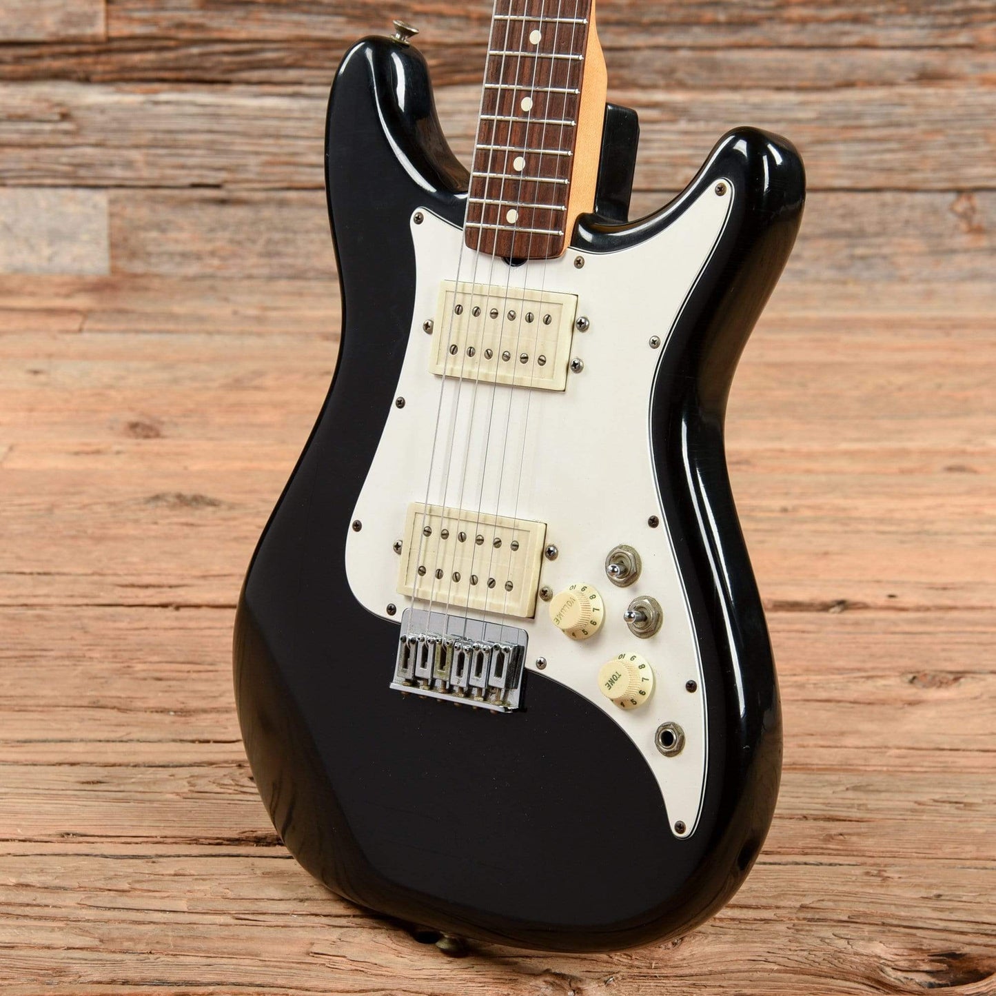 Fender Lead III Black 1982 Electric Guitars / Solid Body