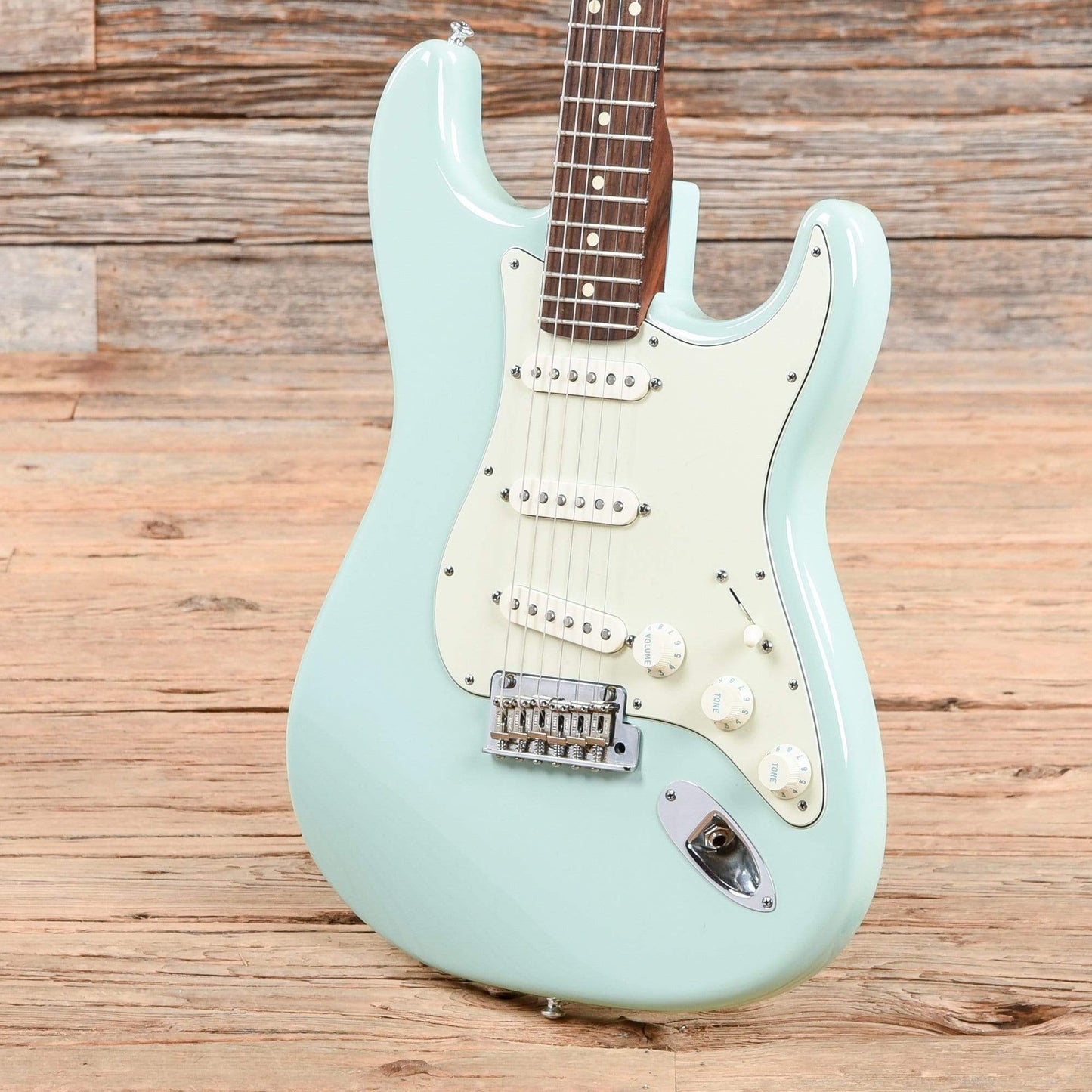 Fender Limited Edition American Pro Stratocaster w/Rosewood Neck Daphne Blue 2015 Electric Guitars / Solid Body