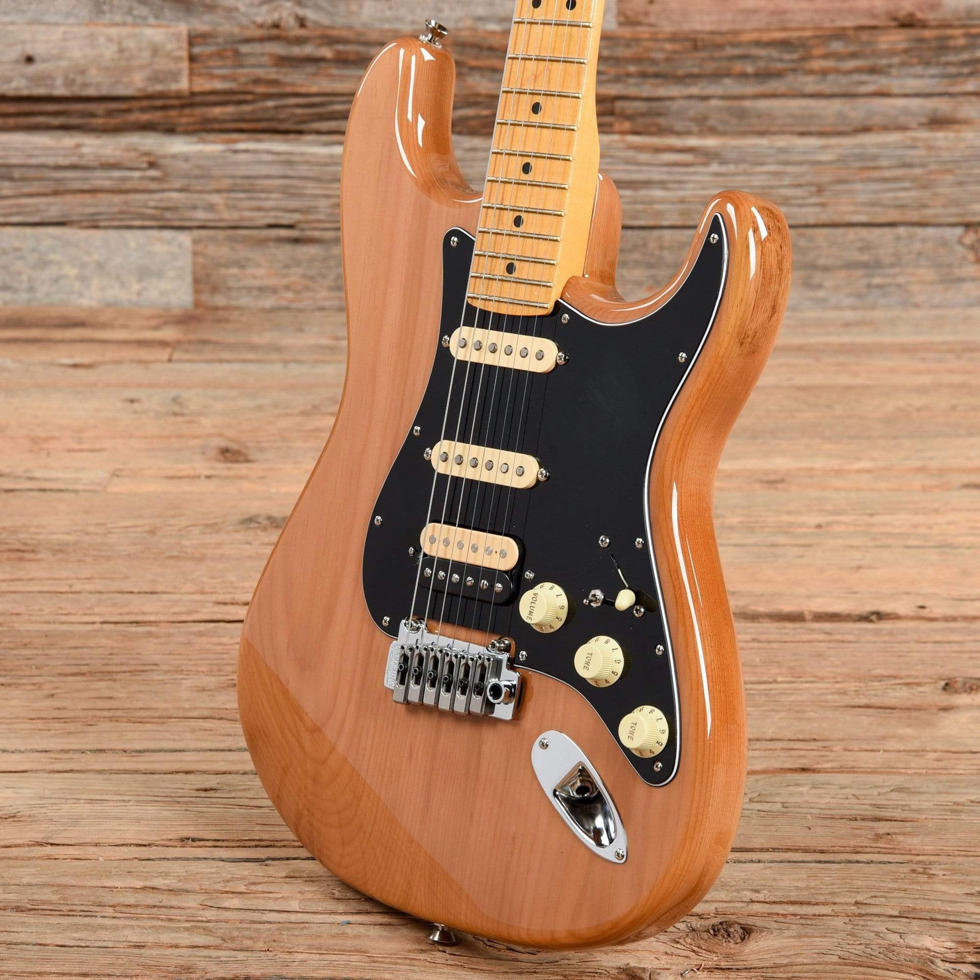 Fender Limited Edition American Professional II Stratocaster Roasted Pine 2021 Electric Guitars / Solid Body