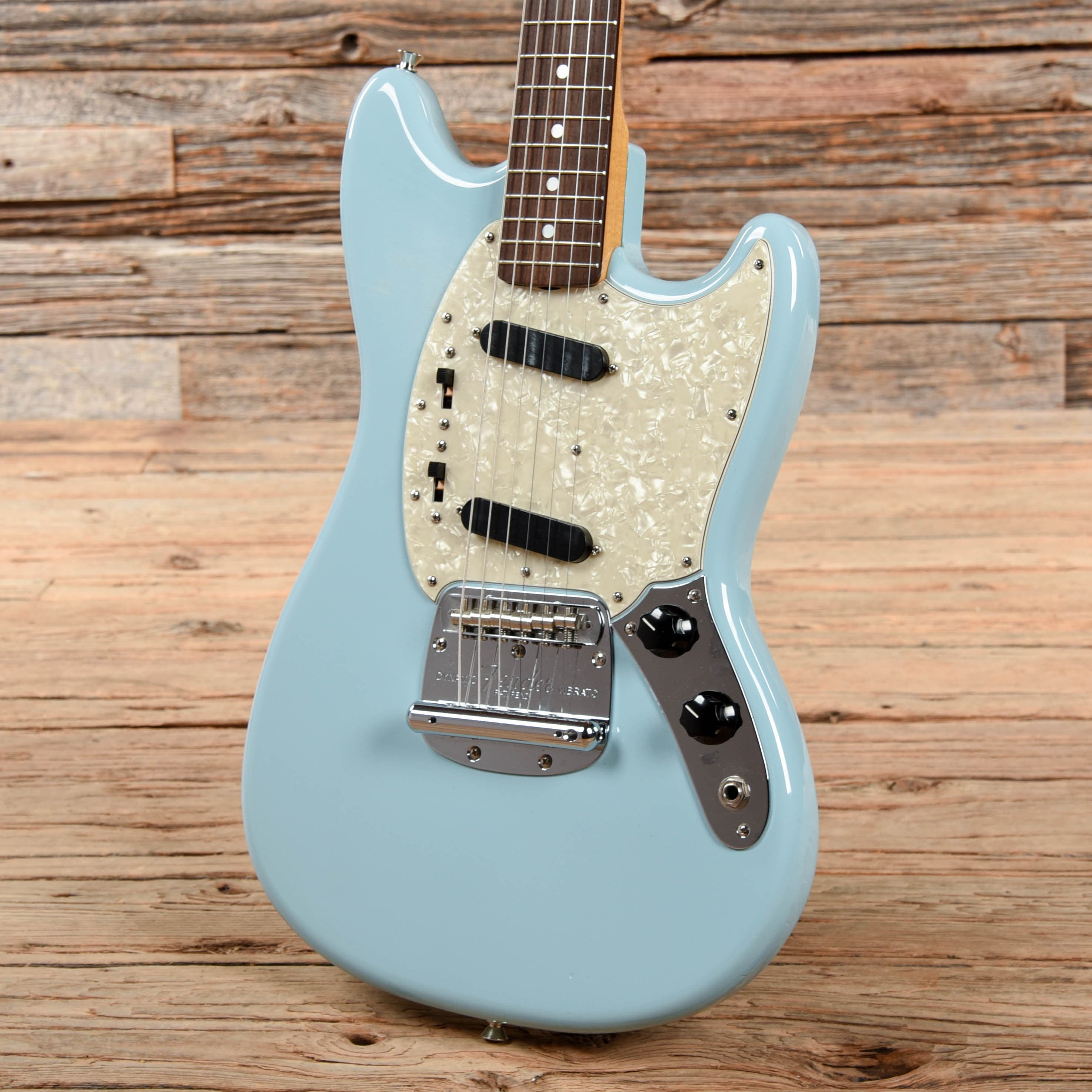 Fender MG-65 Mustang Reissue MIJ Daphne Blue 2012 – Chicago Music Exchange