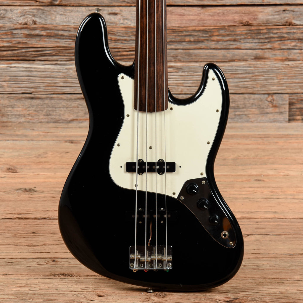 Fender MIJ Jazz Bass Fretless Black – Chicago Music Exchange