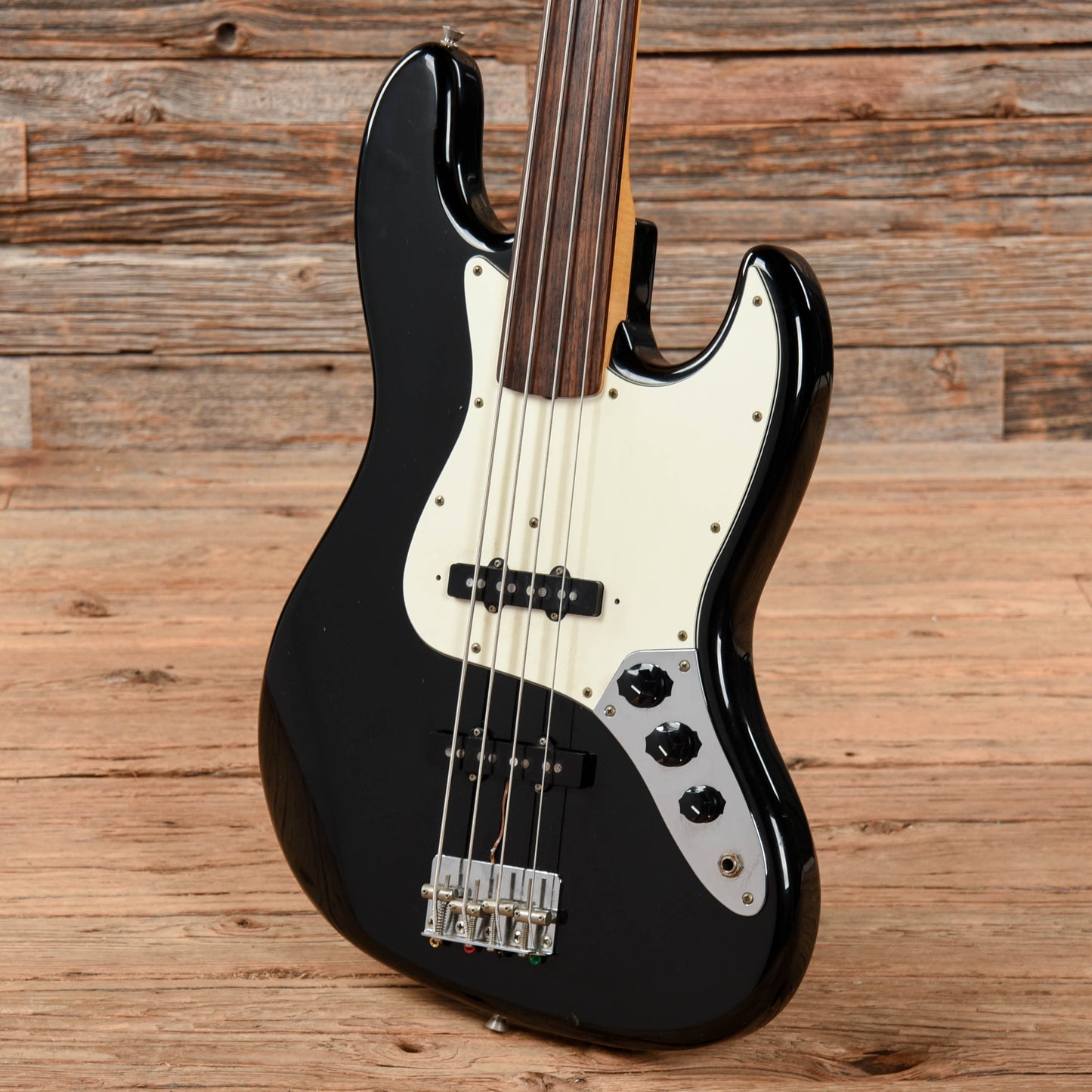 Fender MIJ Jazz Bass Fretless Black Electric Guitars / Solid Body