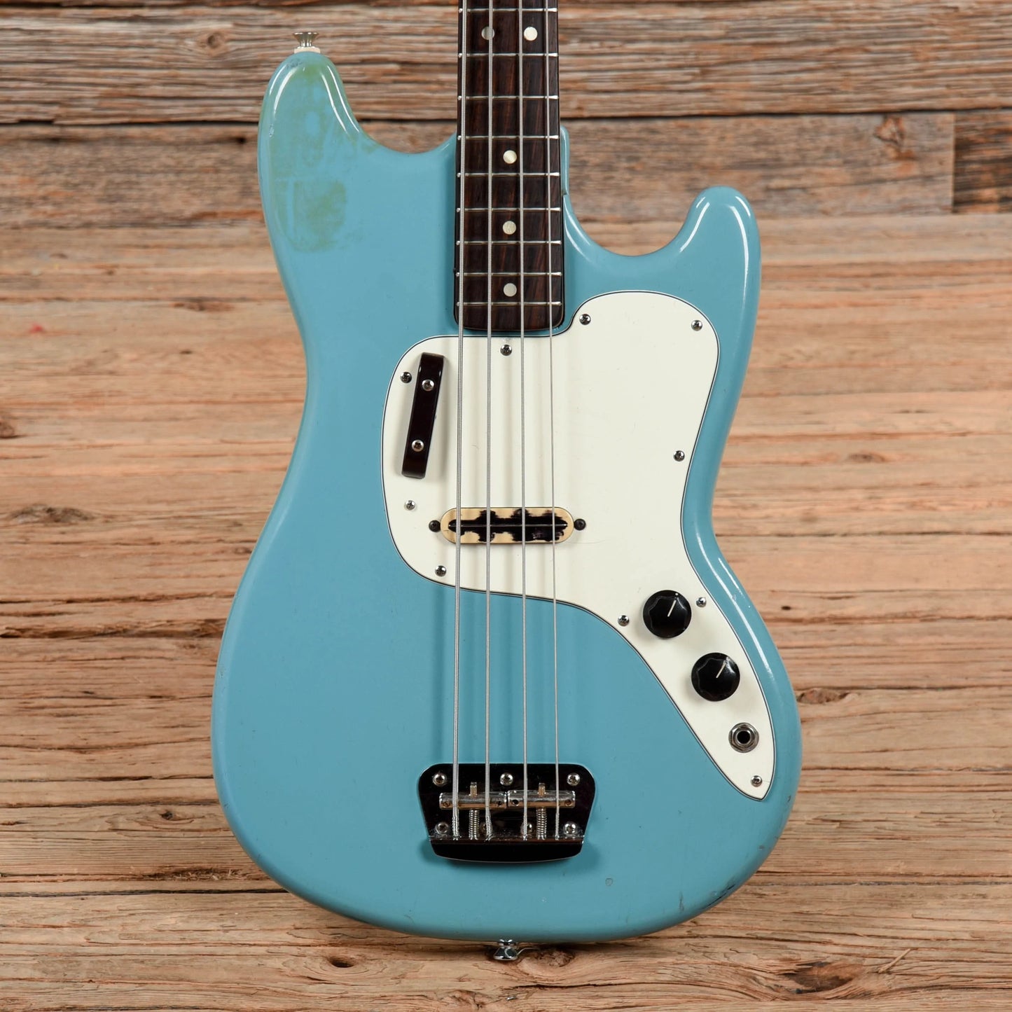 Fender Musicmaster Bass Daphne Blue 1973 Electric Guitars / Solid Body