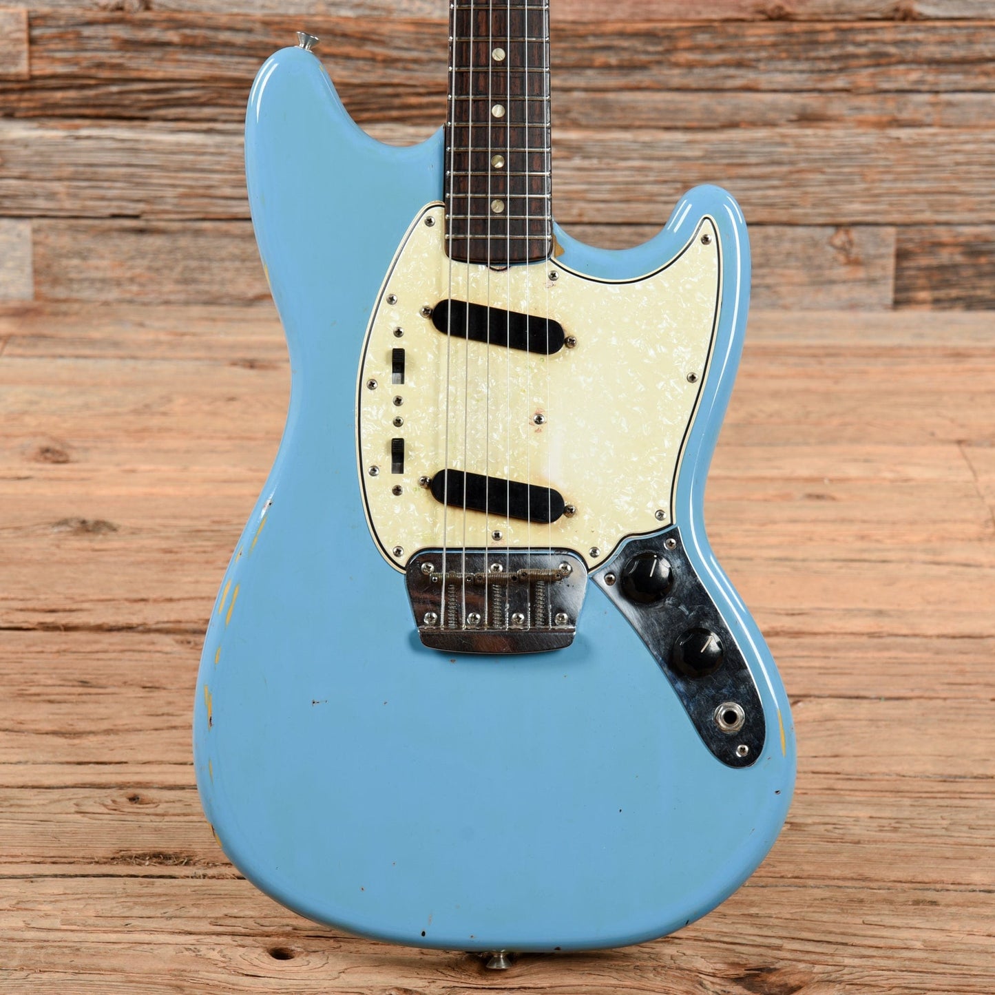 Fender Musicmaster II Daphne Blue 1966 Electric Guitars / Solid Body