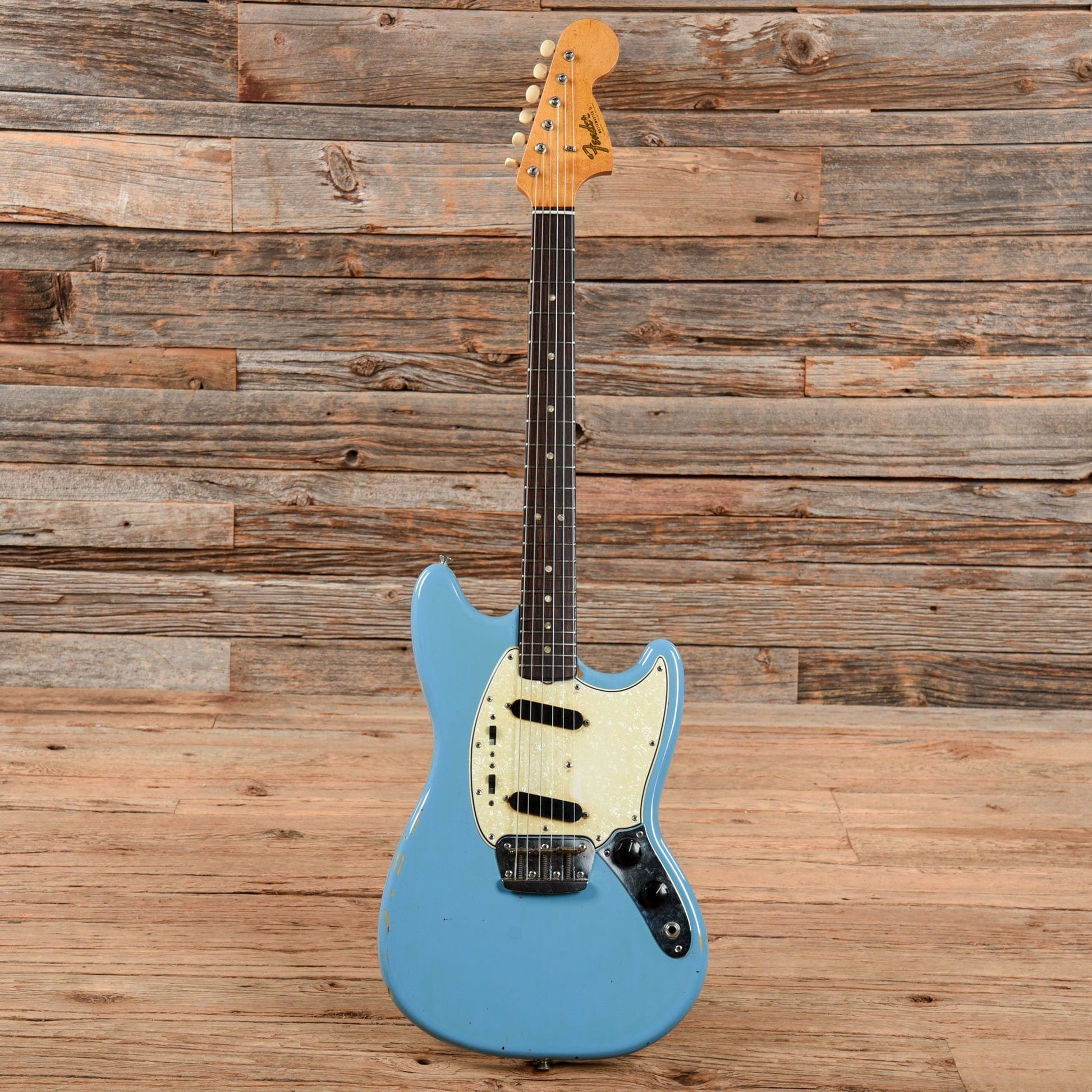 Fender Musicmaster II Daphne Blue 1966 Electric Guitars / Solid Body