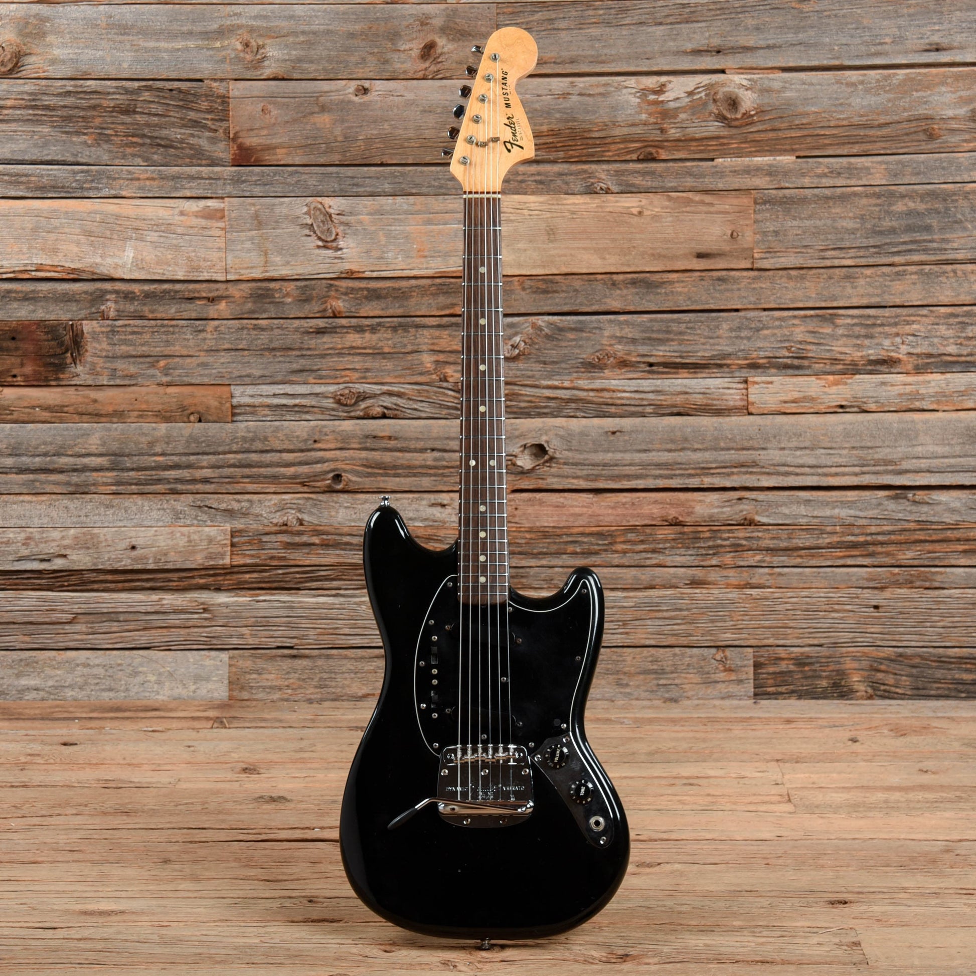 Fender Mustang Black 1977 Electric Guitars / Solid Body