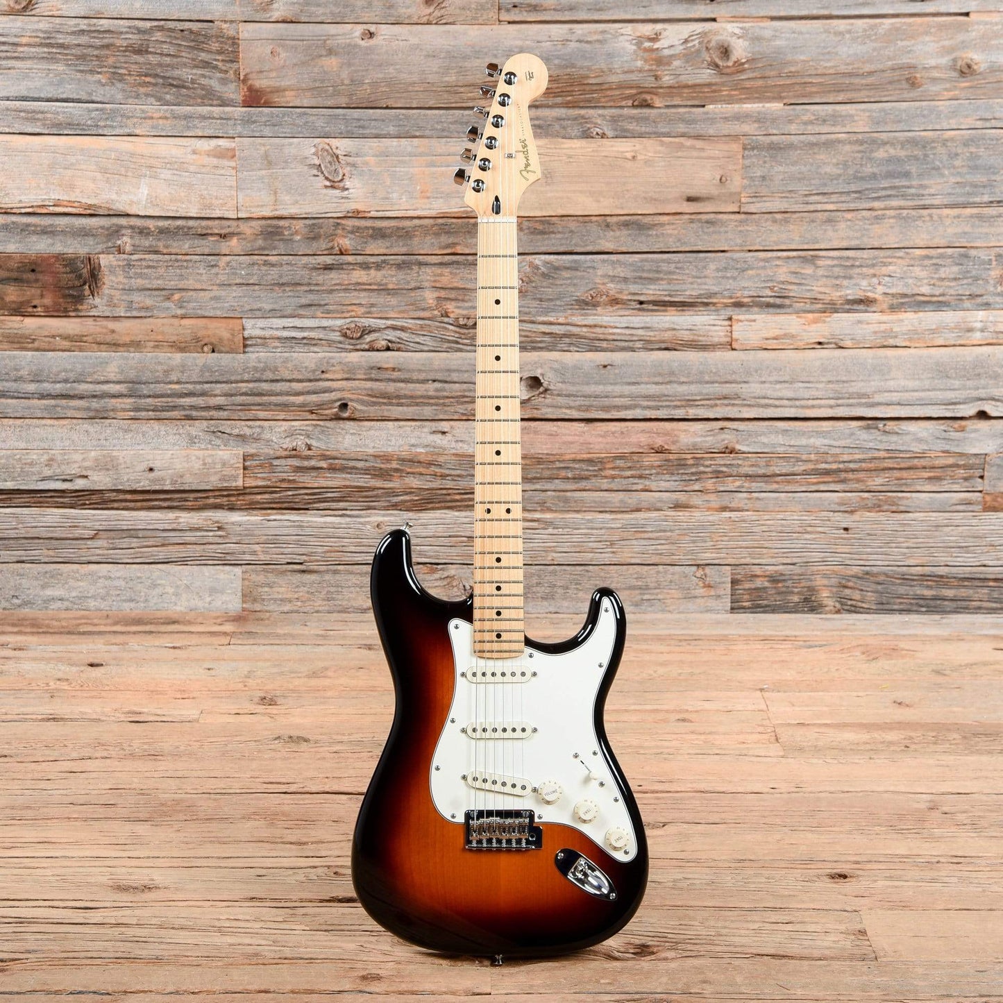 Fender Player Stratocaster 3-Tone Sunburst 2019 Electric Guitars / Solid Body