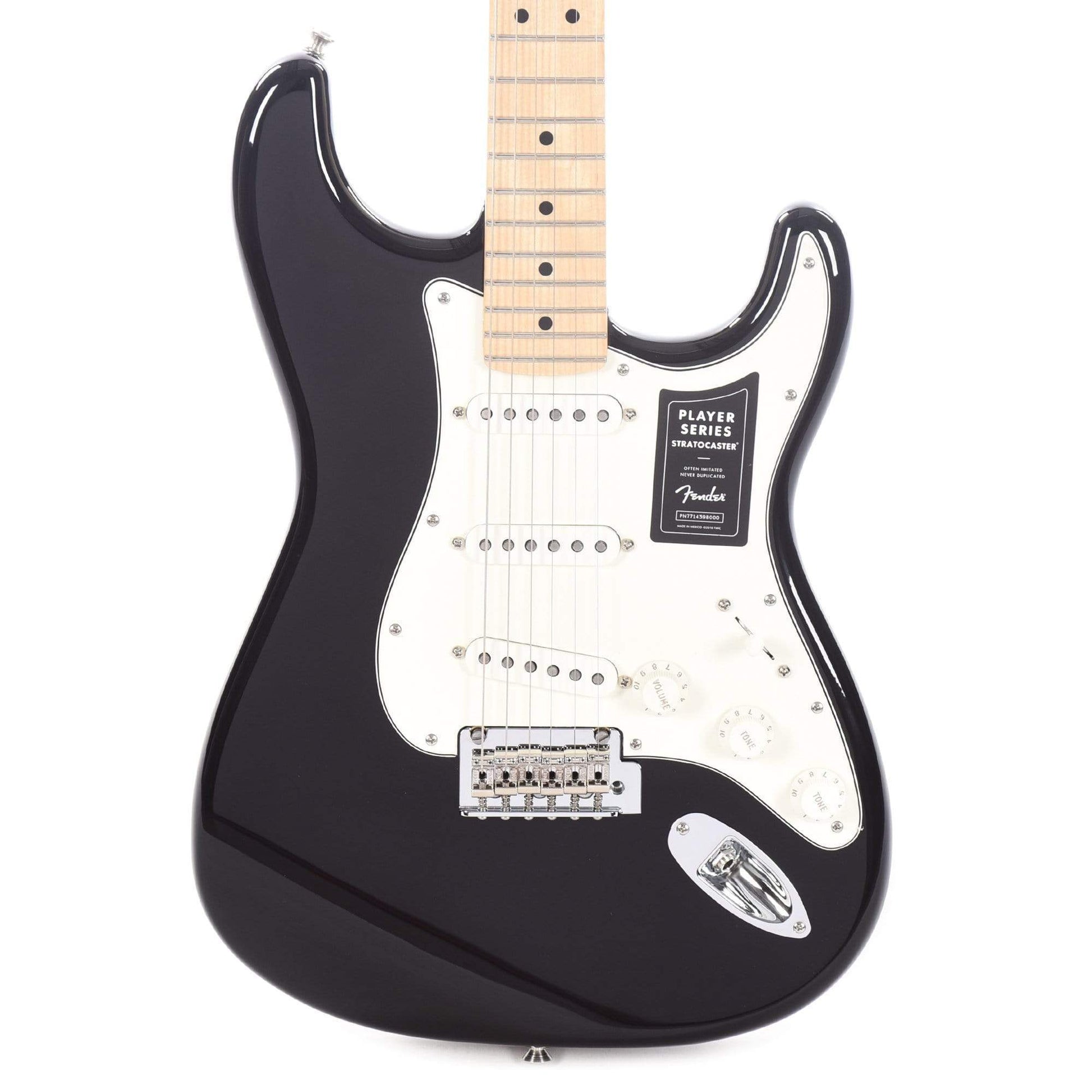 Fender Player Stratocaster Black Electric Guitars / Solid Body