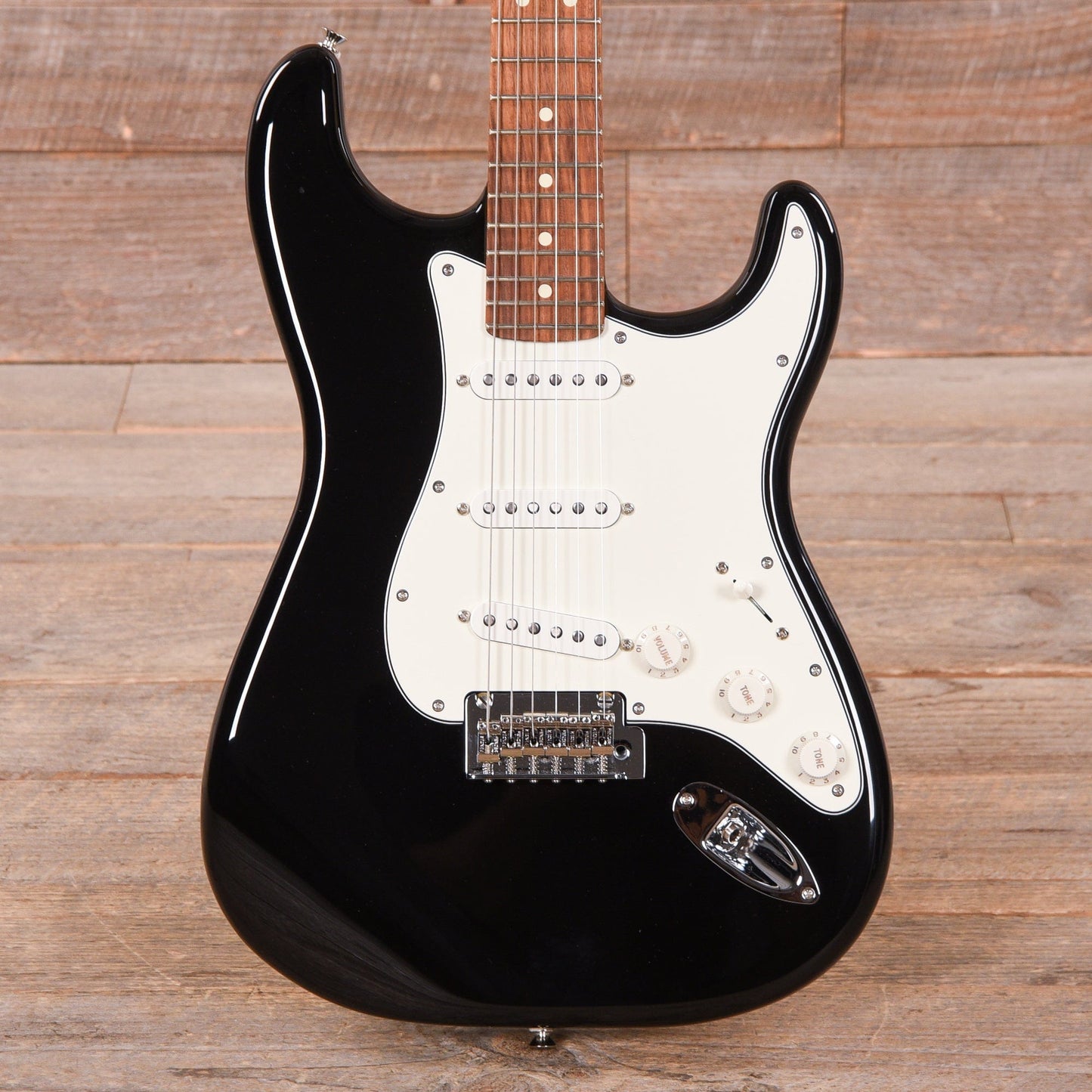 Fender Player Stratocaster Black Electric Guitars / Solid Body