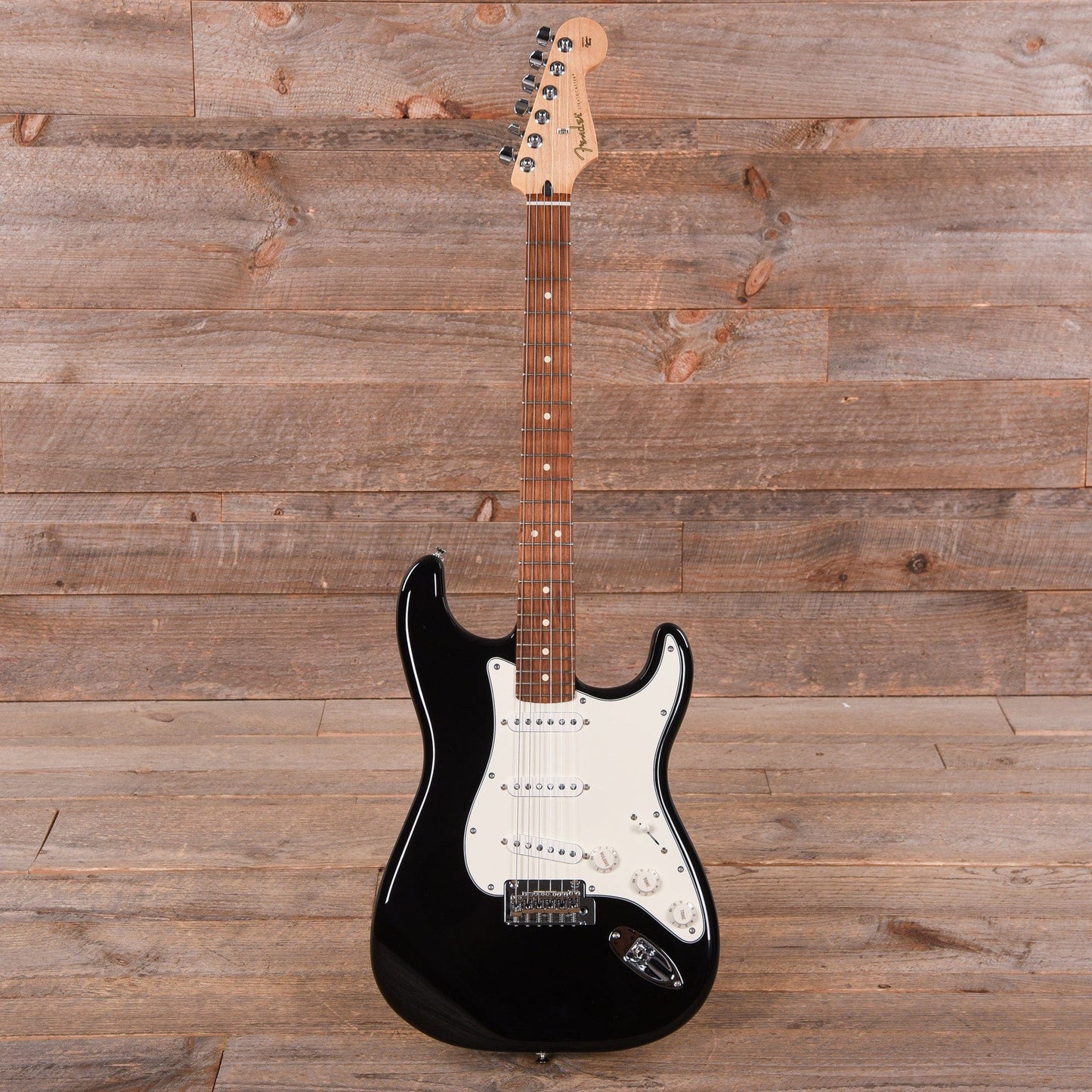 Fender Player Stratocaster Black Electric Guitars / Solid Body