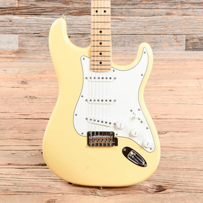 Fender Player Stratocaster Buttercream 2018 Electric Guitars / Solid Body