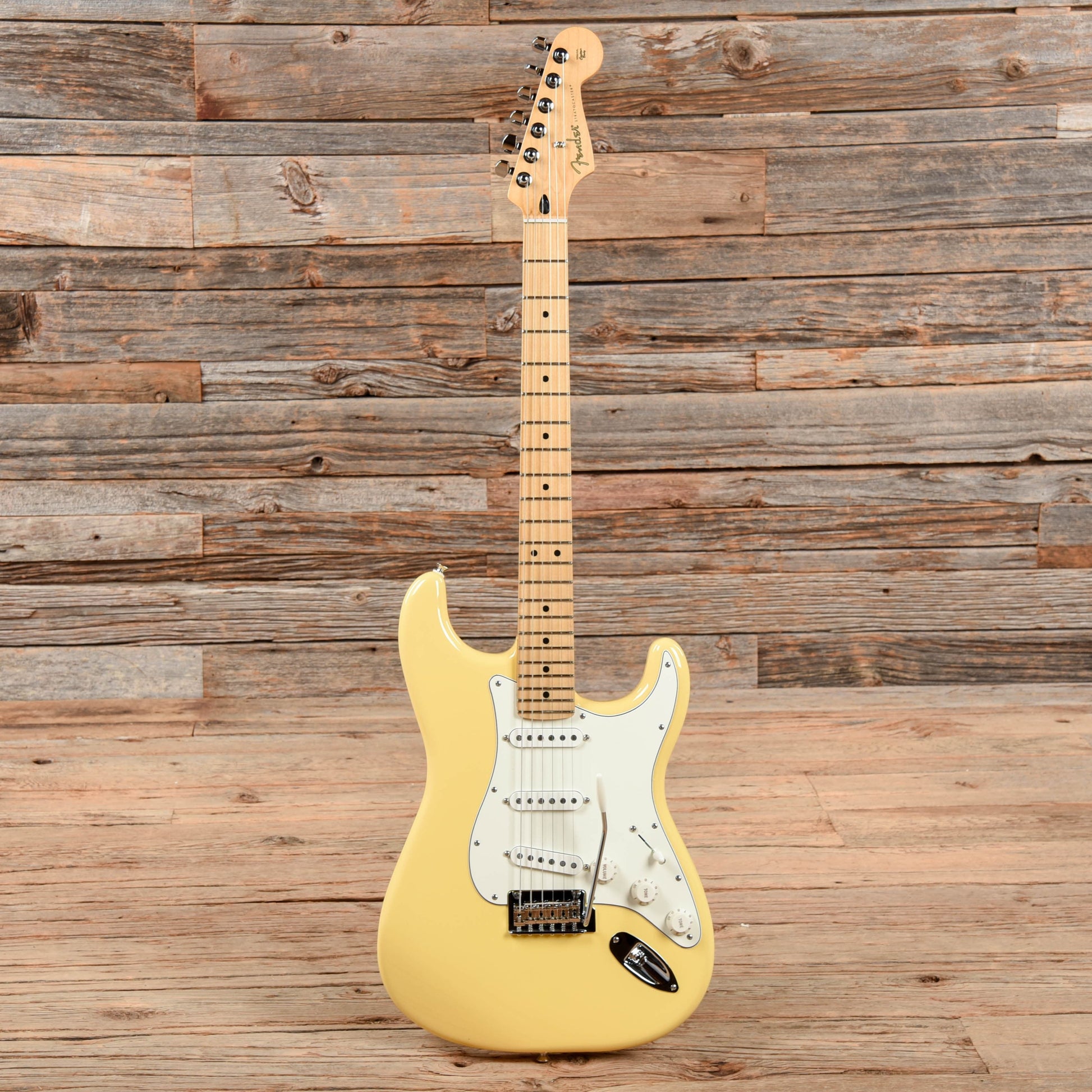 Fender Player Stratocaster Buttercream Electric Guitars / Solid Body