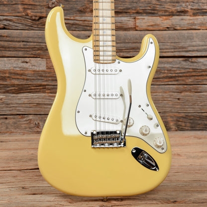 Fender Player Stratocaster Buttercream Electric Guitars / Solid Body