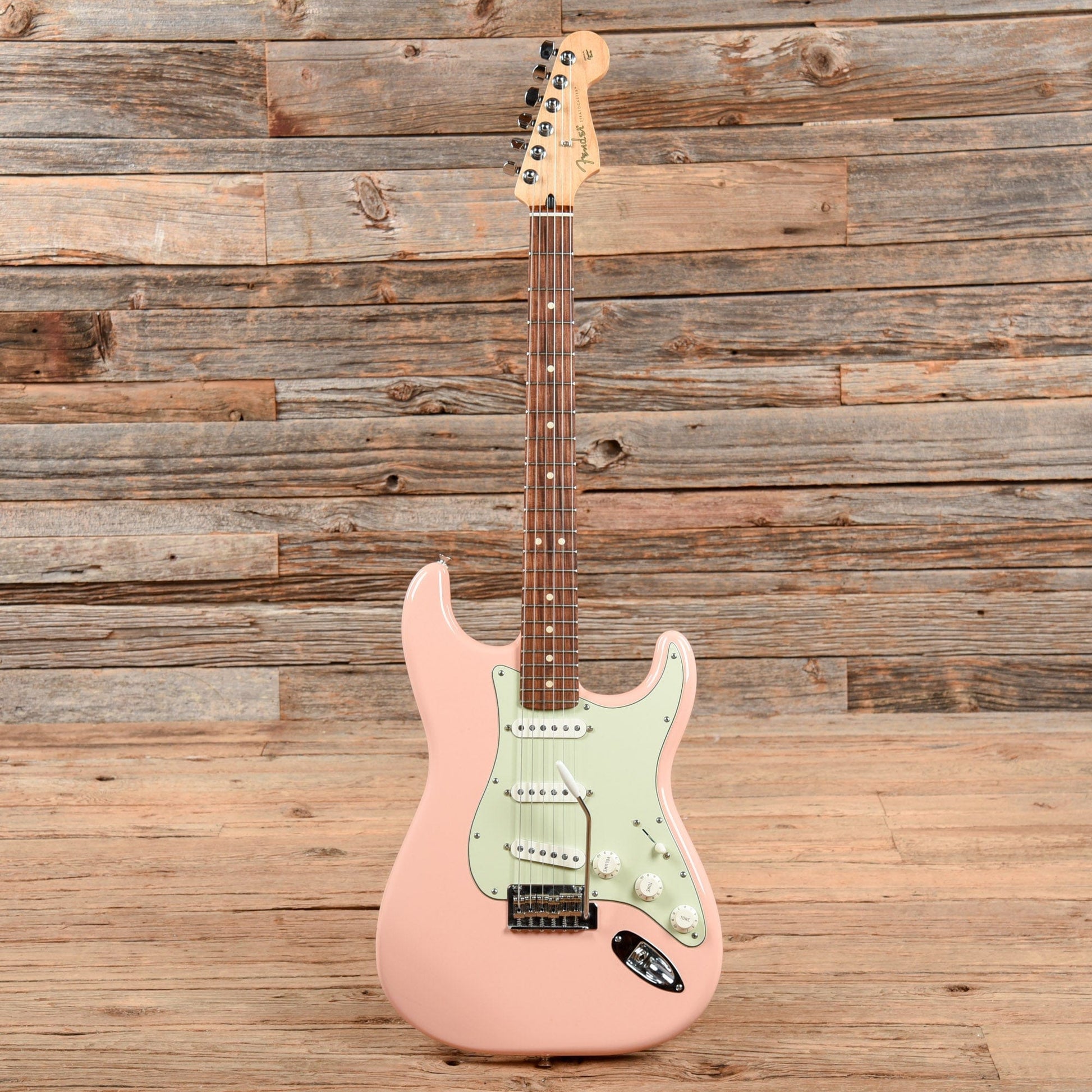 Fender Player Stratocaster Shell pink 2021 Electric Guitars / Solid Body