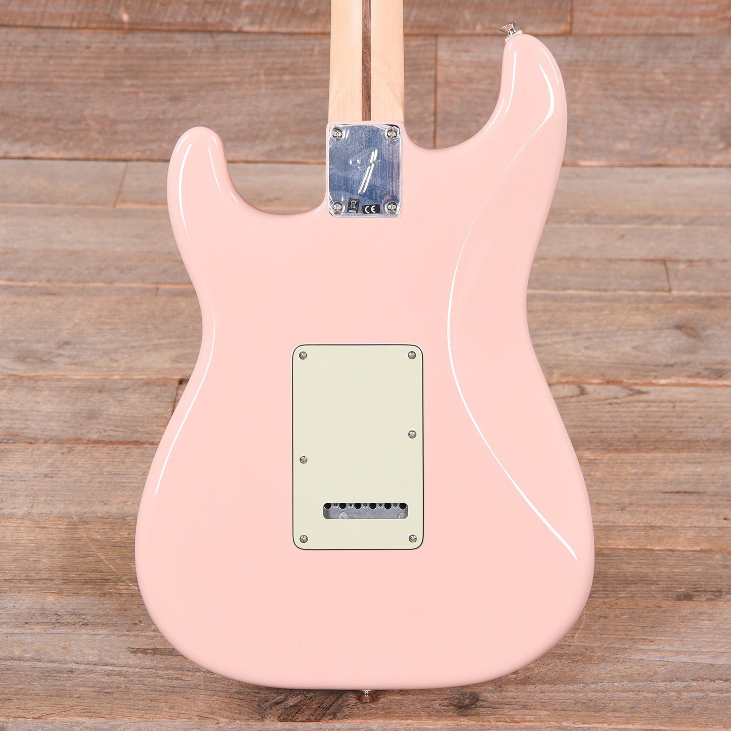 Fender Player Stratocaster Shell Pink w/3-Ply Mint Pickguard Electric Guitars / Solid Body