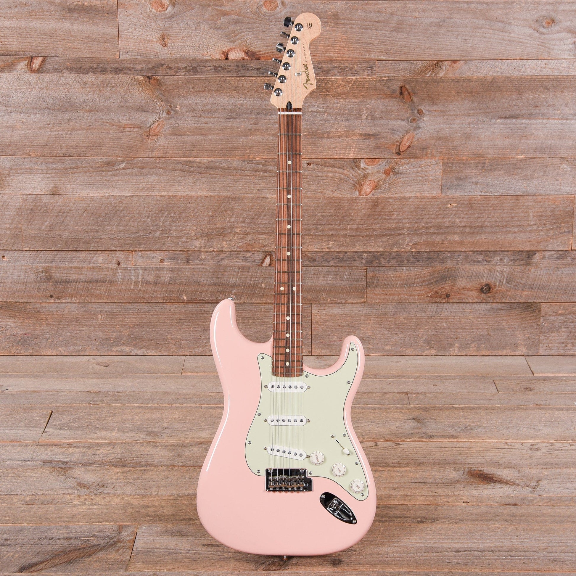 Fender Player Stratocaster Shell Pink w/3-Ply Mint Pickguard Electric Guitars / Solid Body