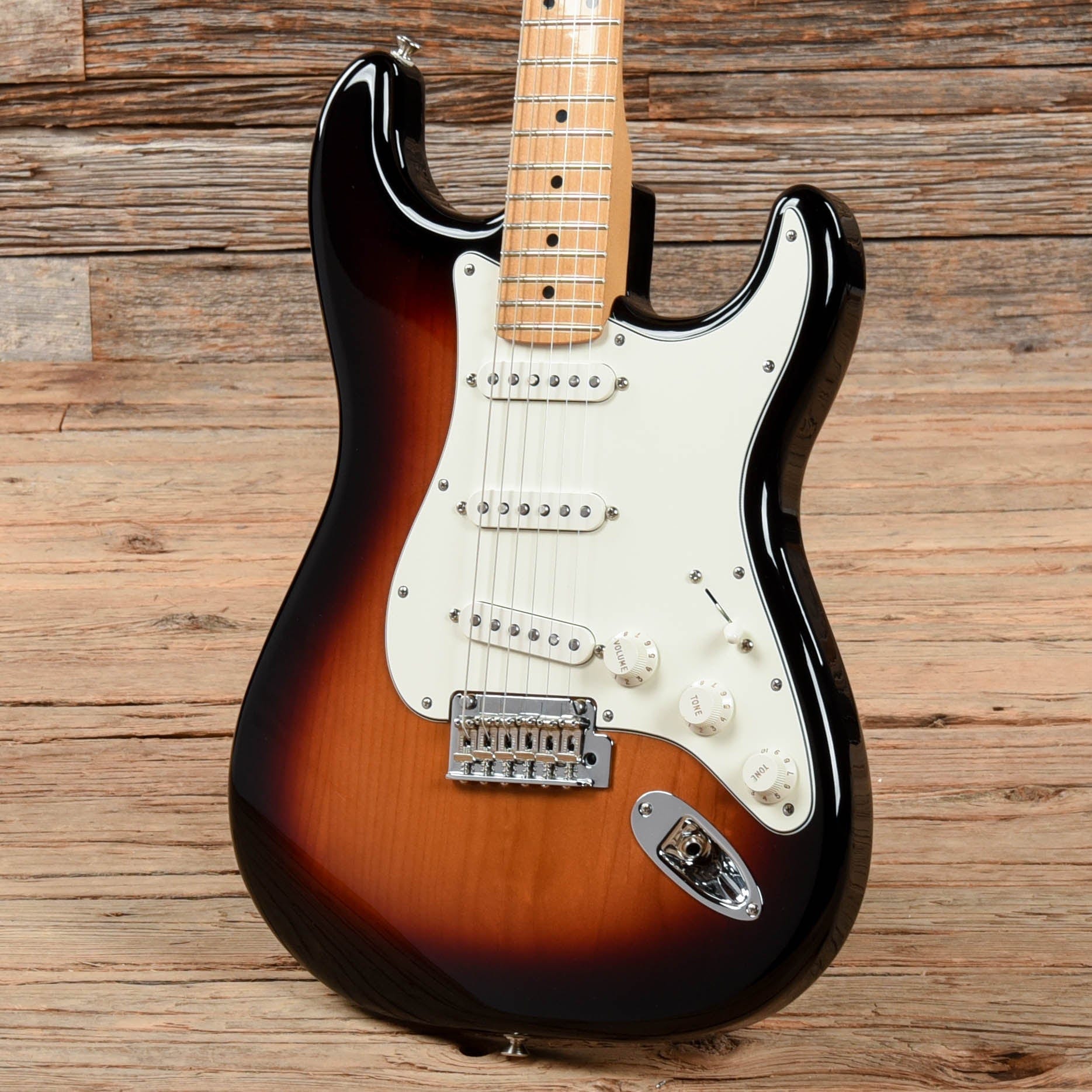 Fender Player Stratocaster Sunburst 2018 Electric Guitars / Solid Body