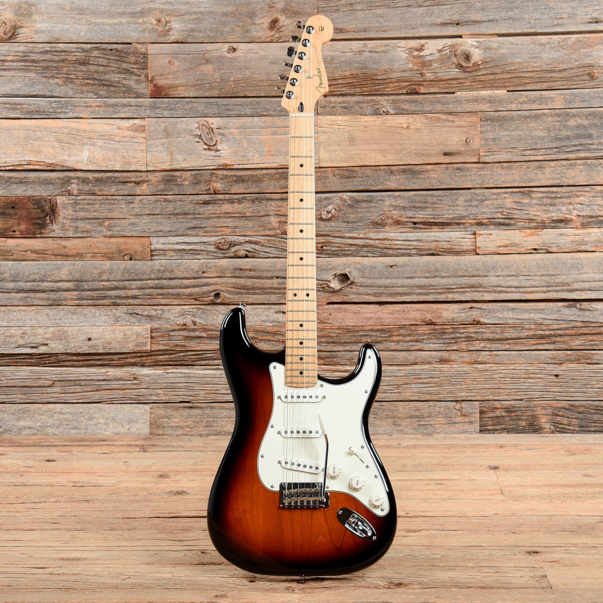 Fender Player Stratocaster Sunburst Electric Guitars / Solid Body