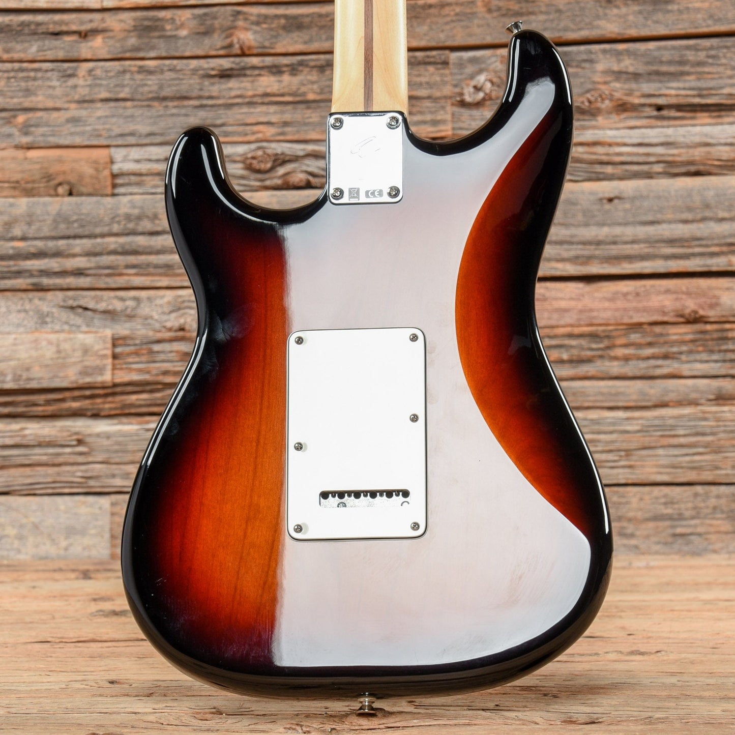 Fender Player Stratocaster Sunburst Electric Guitars / Solid Body