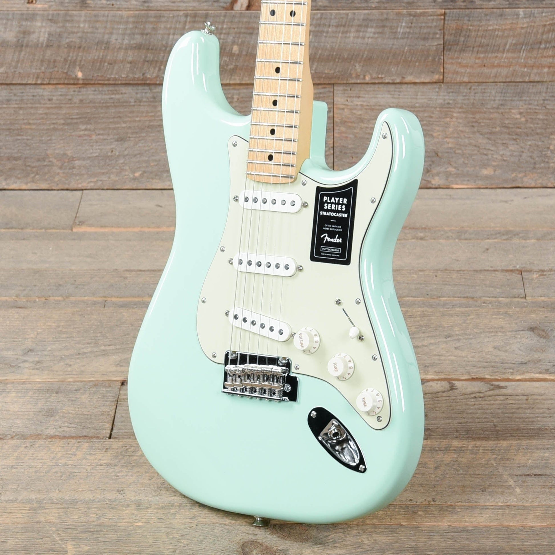 Fender Player Stratocaster Surf Green w/3-Ply Mint Pickguard Electric Guitars / Solid Body