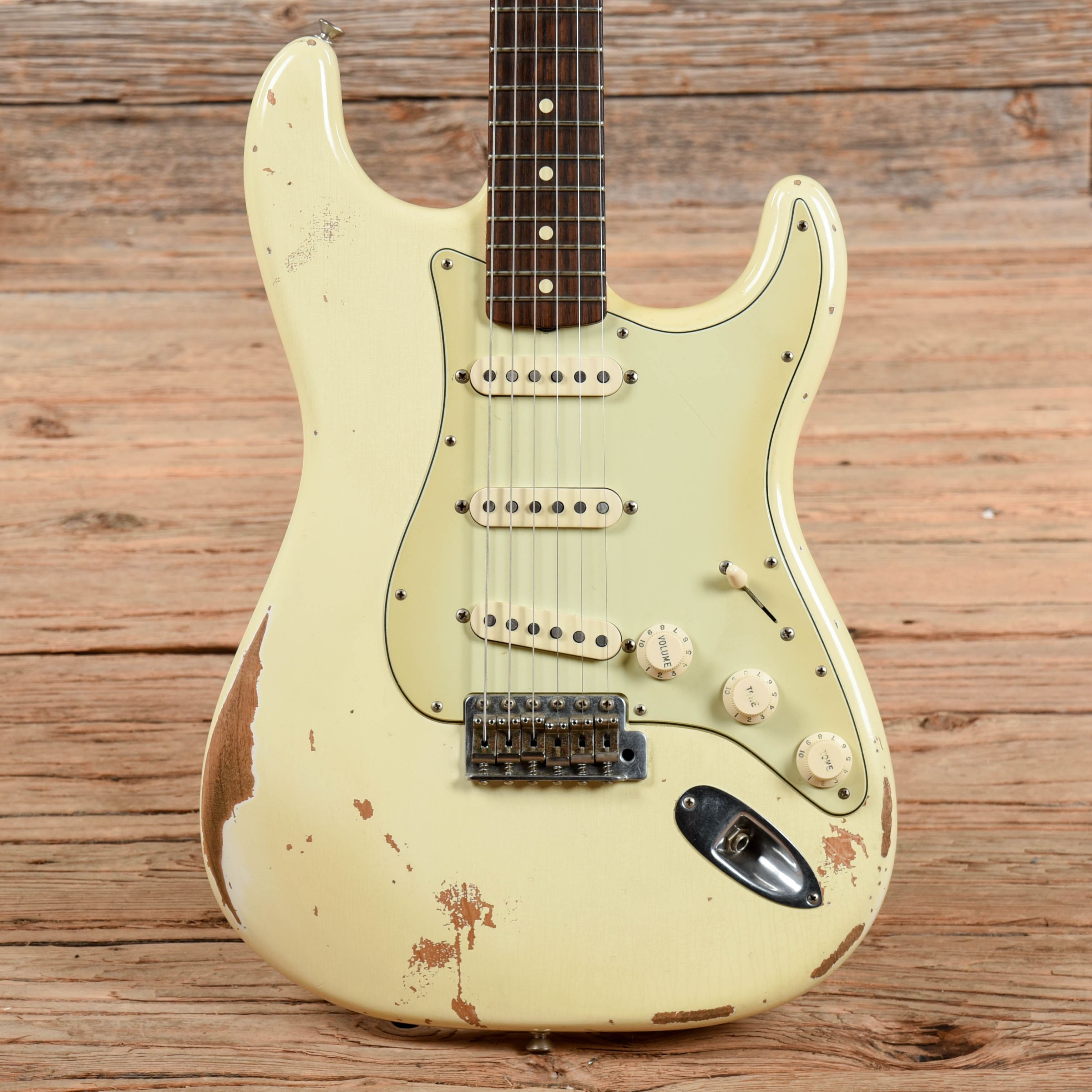 Fender Roadworn 60s Stratocaster Olympic White 2010 – Chicago Music Exchange