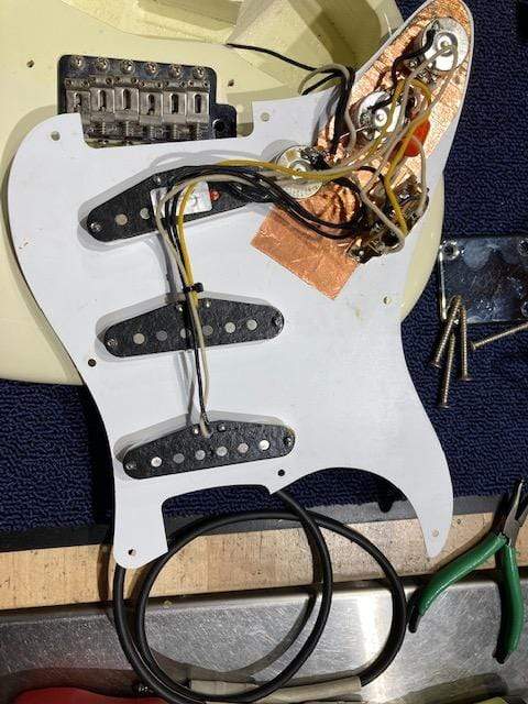 Fender ST-62 Stratocaster Olympic White 1987 Electric Guitars / Solid Body